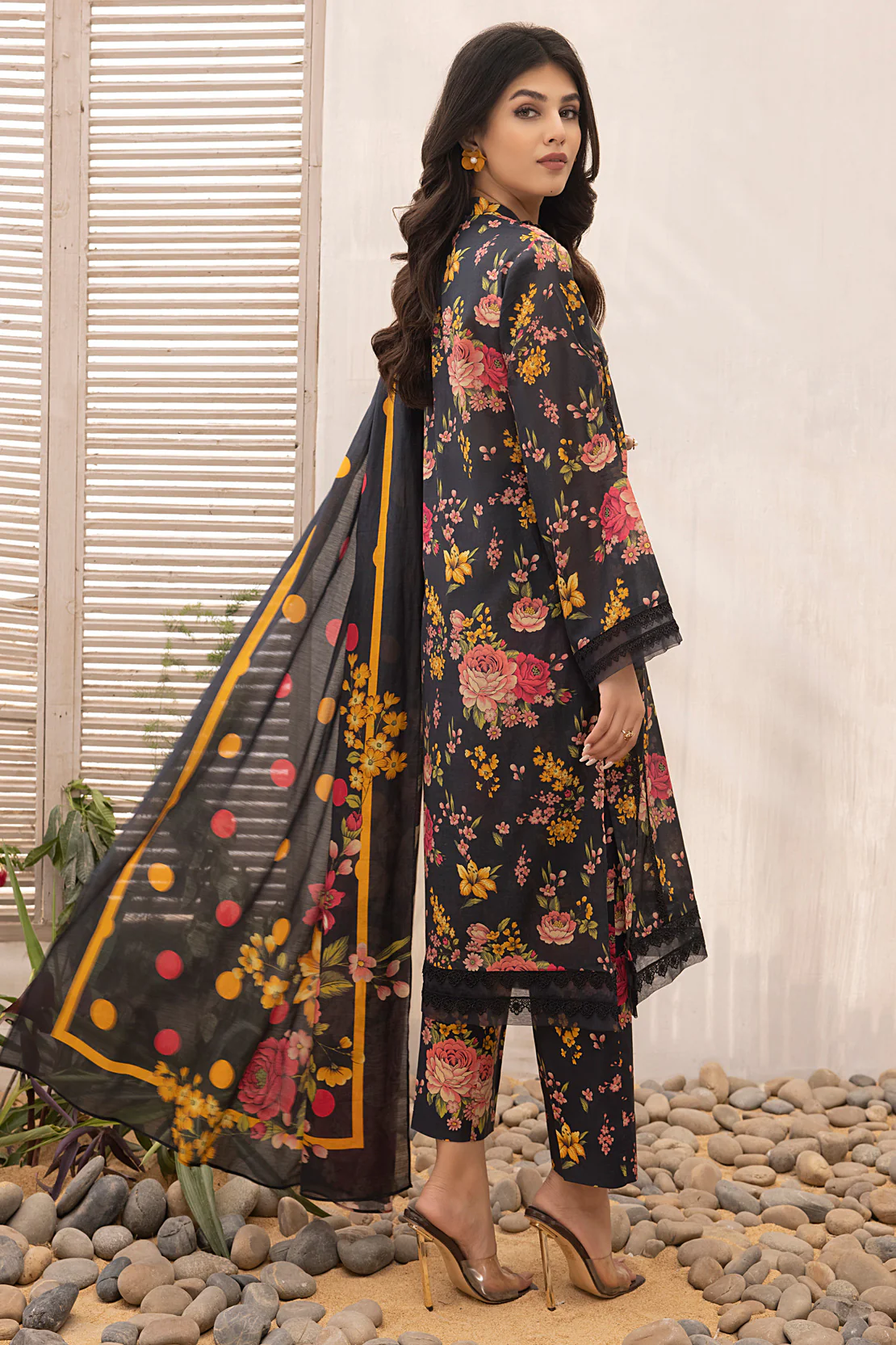 Shirt Trouser Dupatta - Image 2