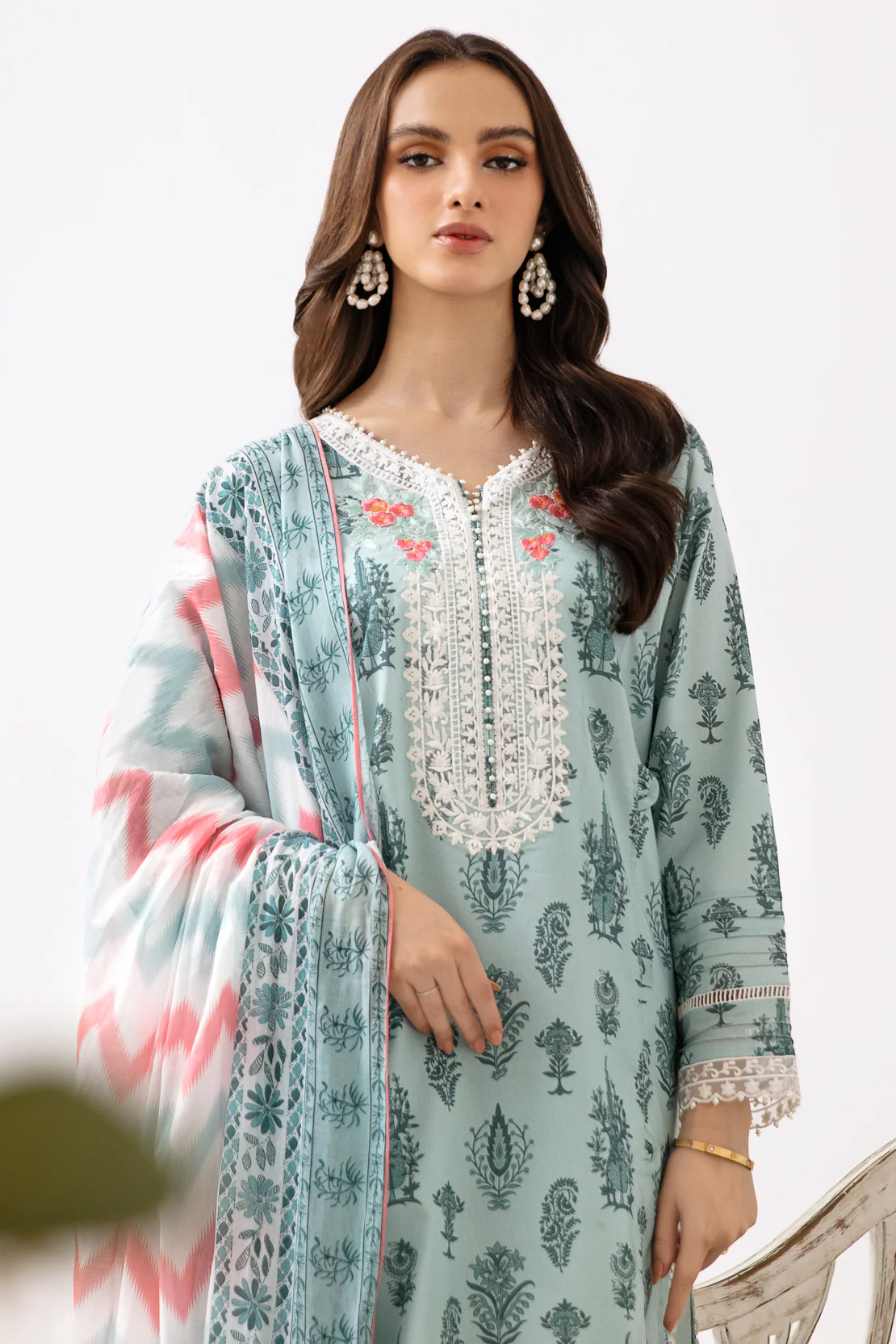 Shirt Trouser Dupatta - Image 4