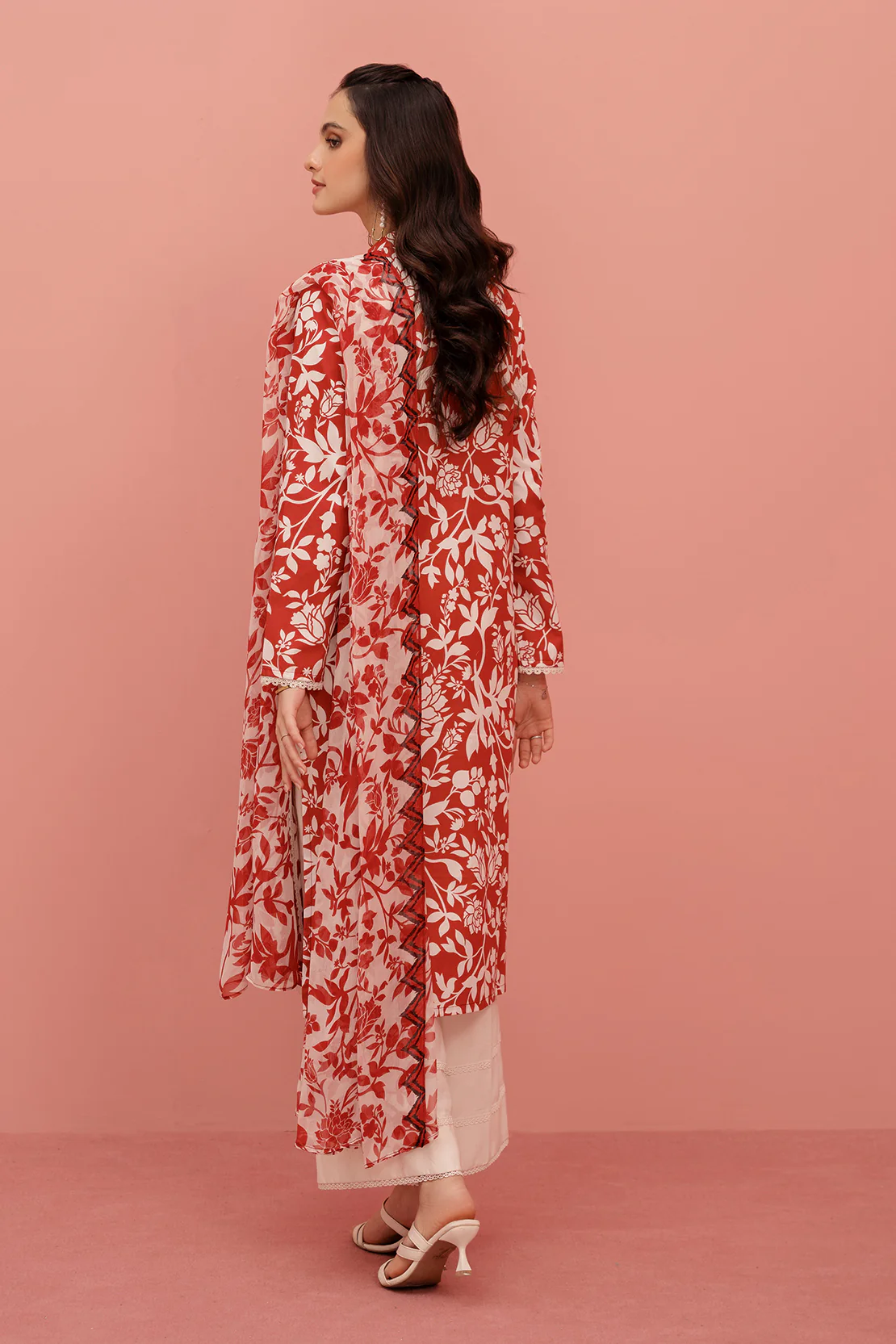 Printed - 2 Pc Lawn Suit (Stitched) - Image 3