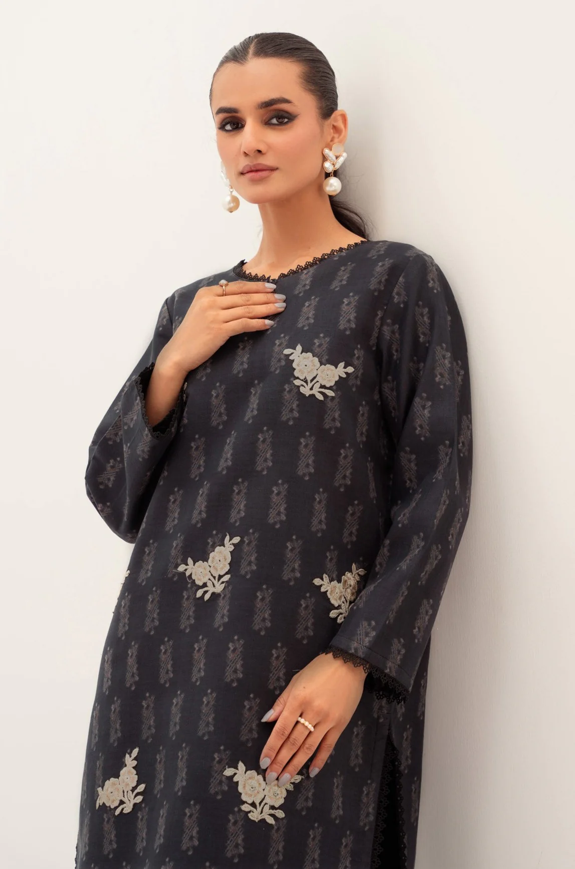 Printed - 2 Pc Lawn Suit (Stitched) - Image 2