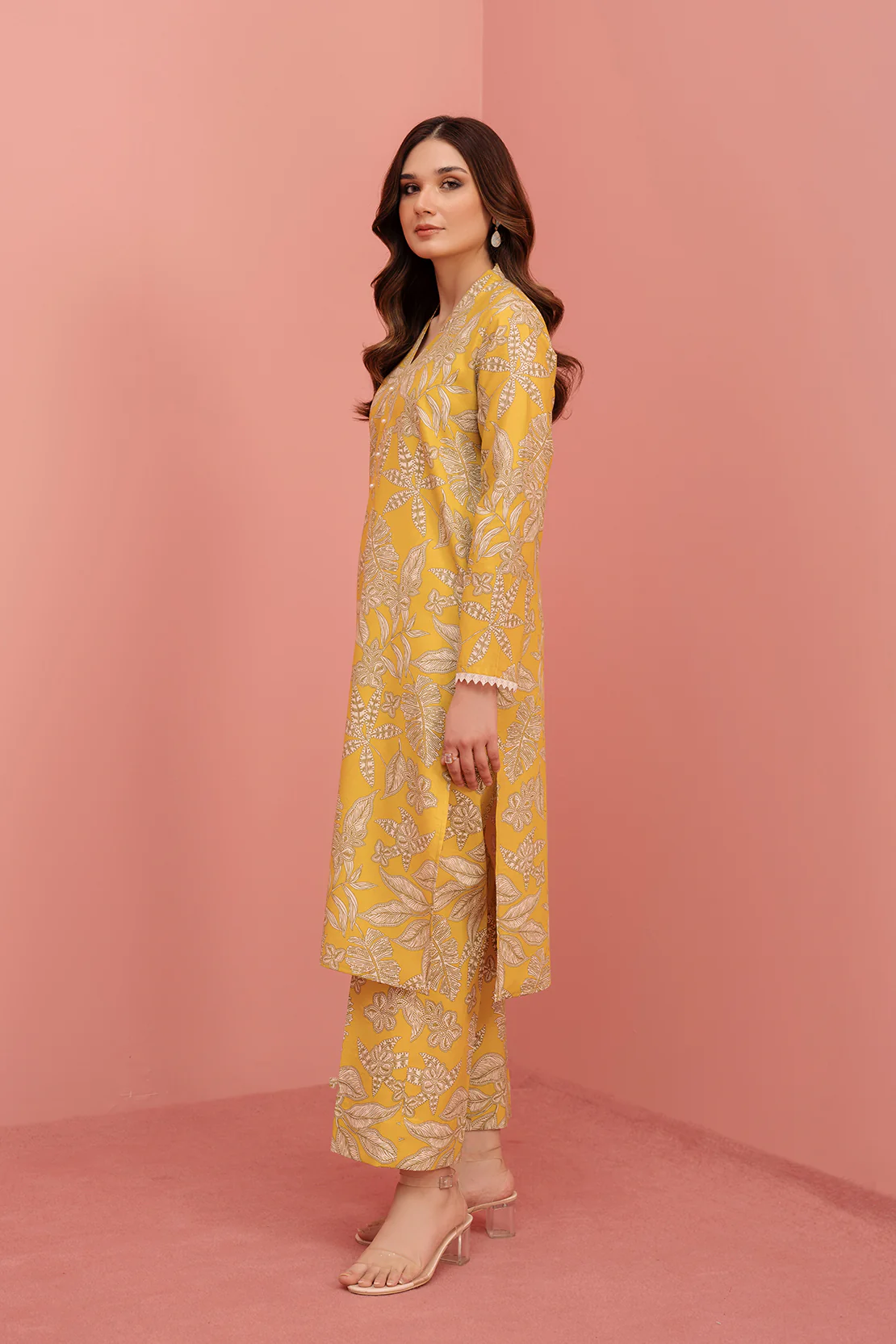 Printed - 2 Pc Lawn Suit (Stitched) - Image 4