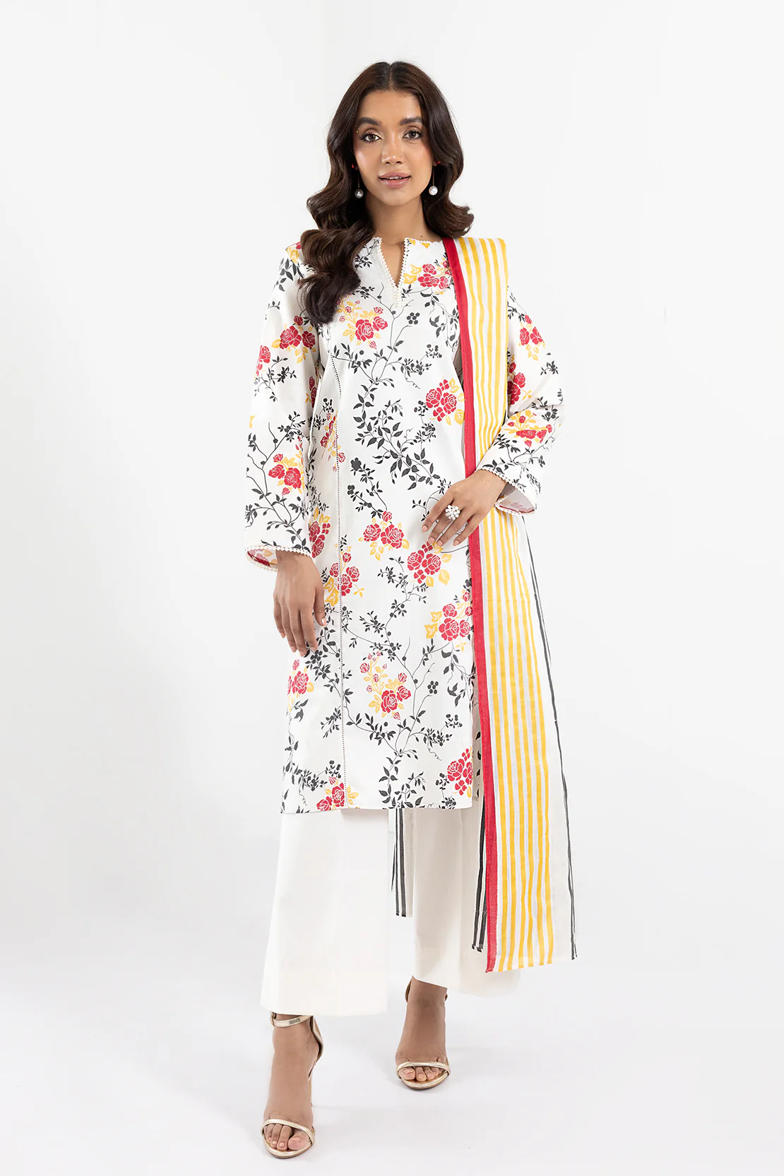 Printed - 2 Pc Lawn Suit (Stitched)