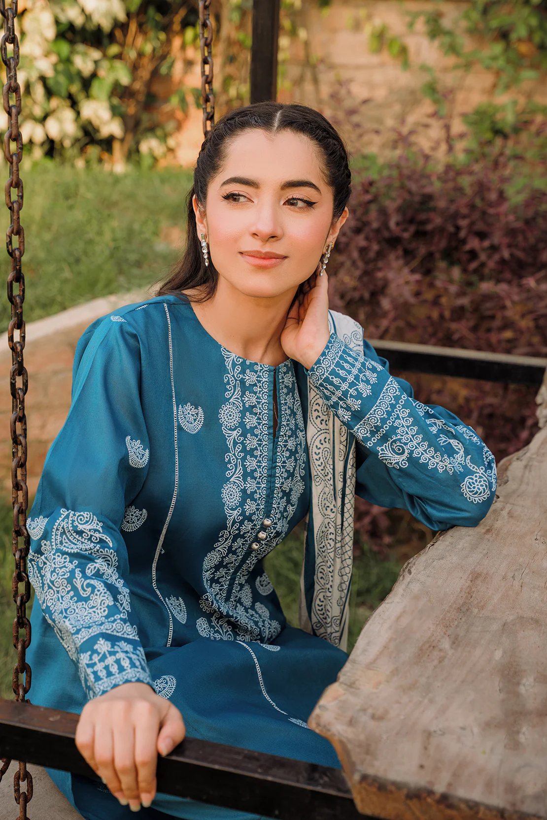 Printed - 2 Pc Lawn Suit (Stitched) - Image 2