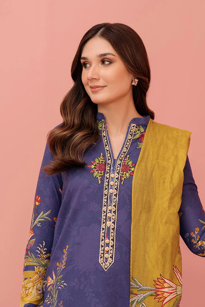 Printed - 3 Pc Lawn Suit (Stitched) - Image 5