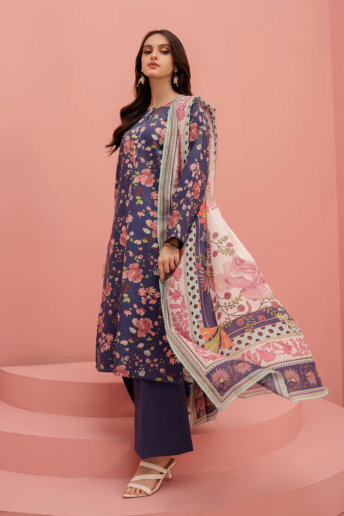 Printed - 3 Pc Lawn Suit (Stitched) - Image 2