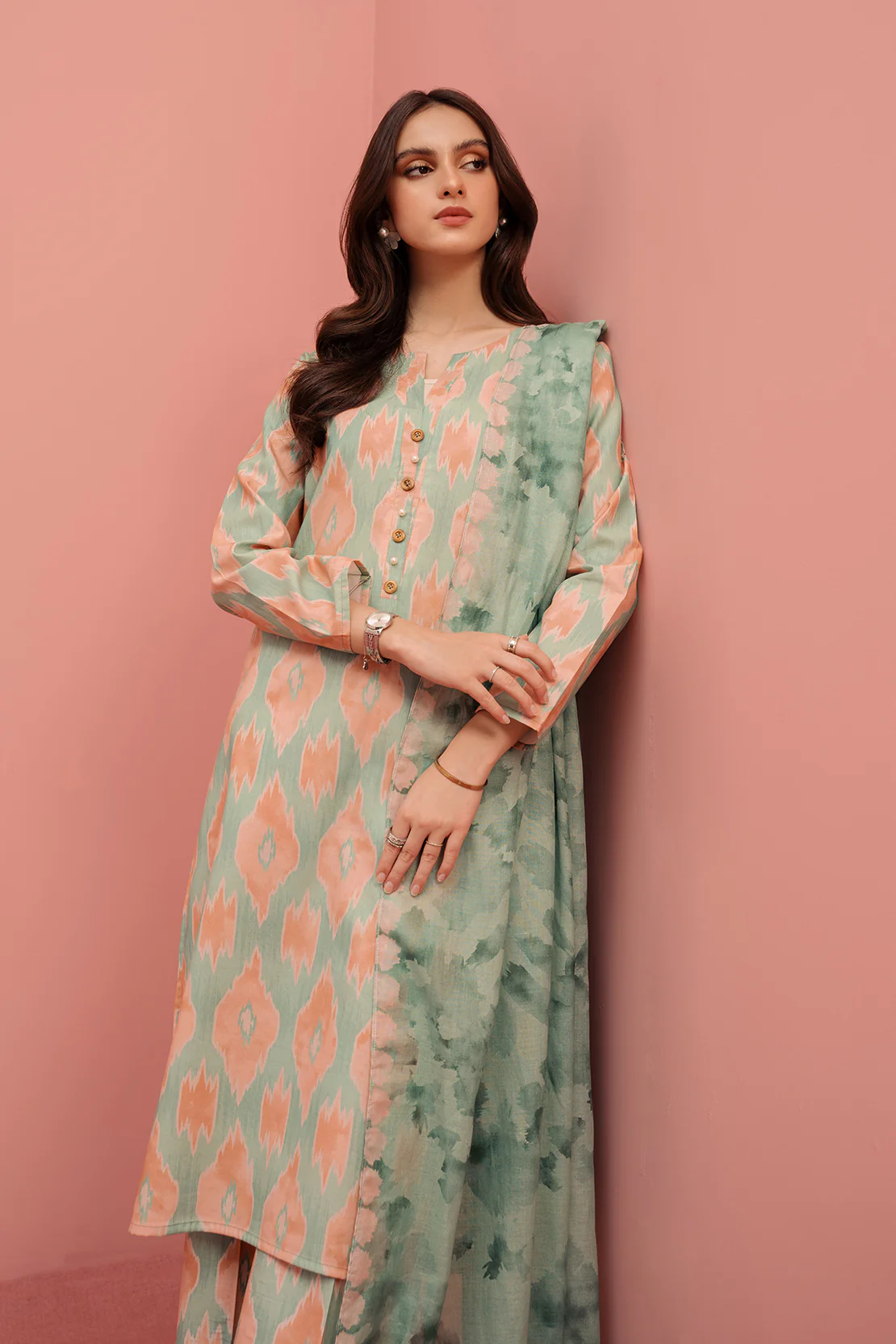 Printed - 3 Pc Lawn Suit (Stitched) - Image 3