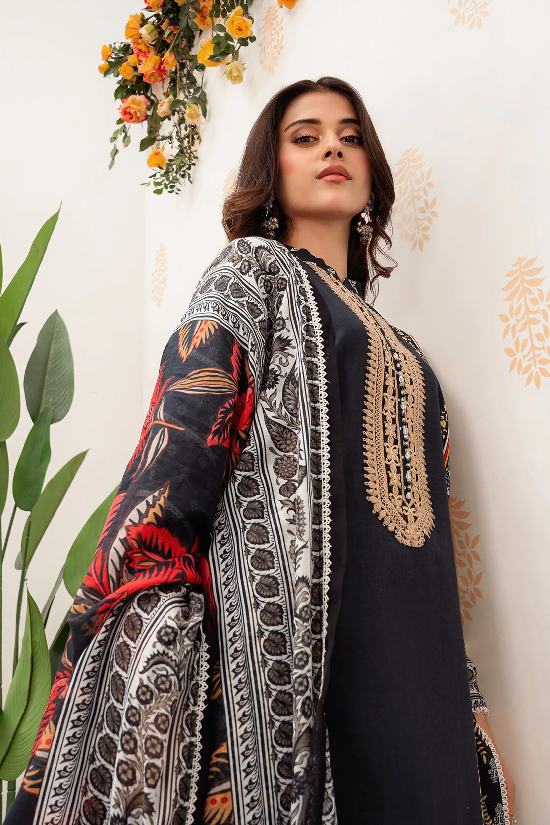 Printed - 2 Pc Lawn Suit - Image 9