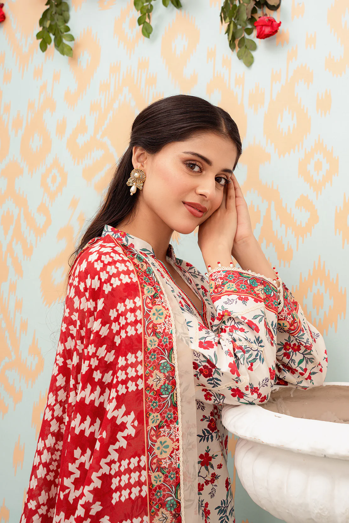 Printed - 2 Pc Lawn Suit - Image 14