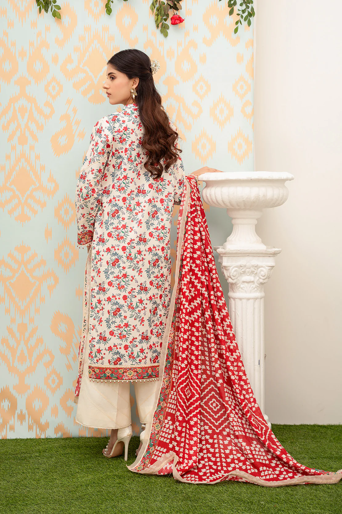Printed - 2 Pc Lawn Suit - Image 5
