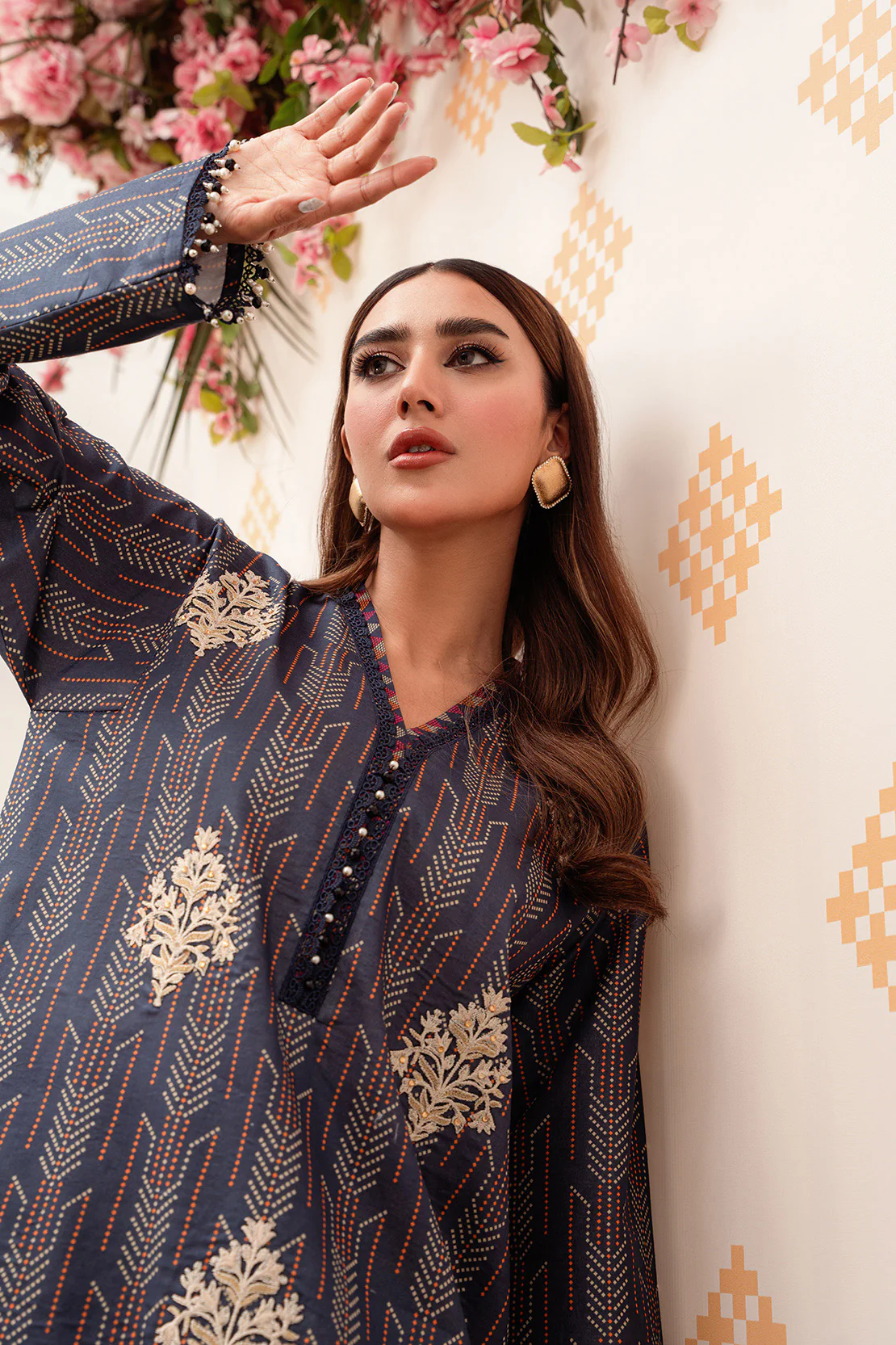 Printed - 2 Pc Lawn Suit - Image 8
