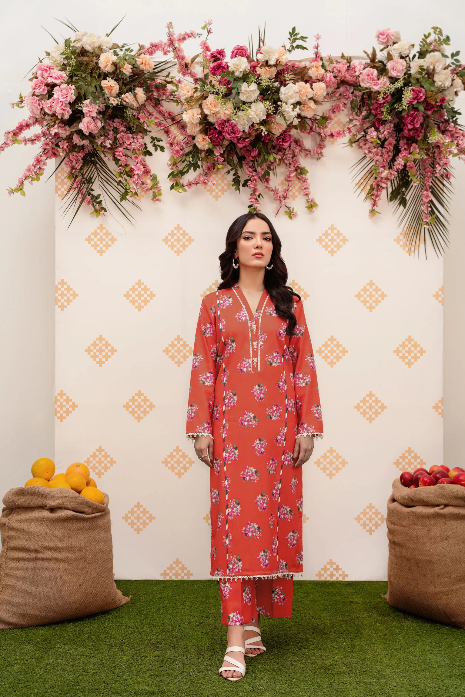 Printed - 2 Pc Lawn Suit