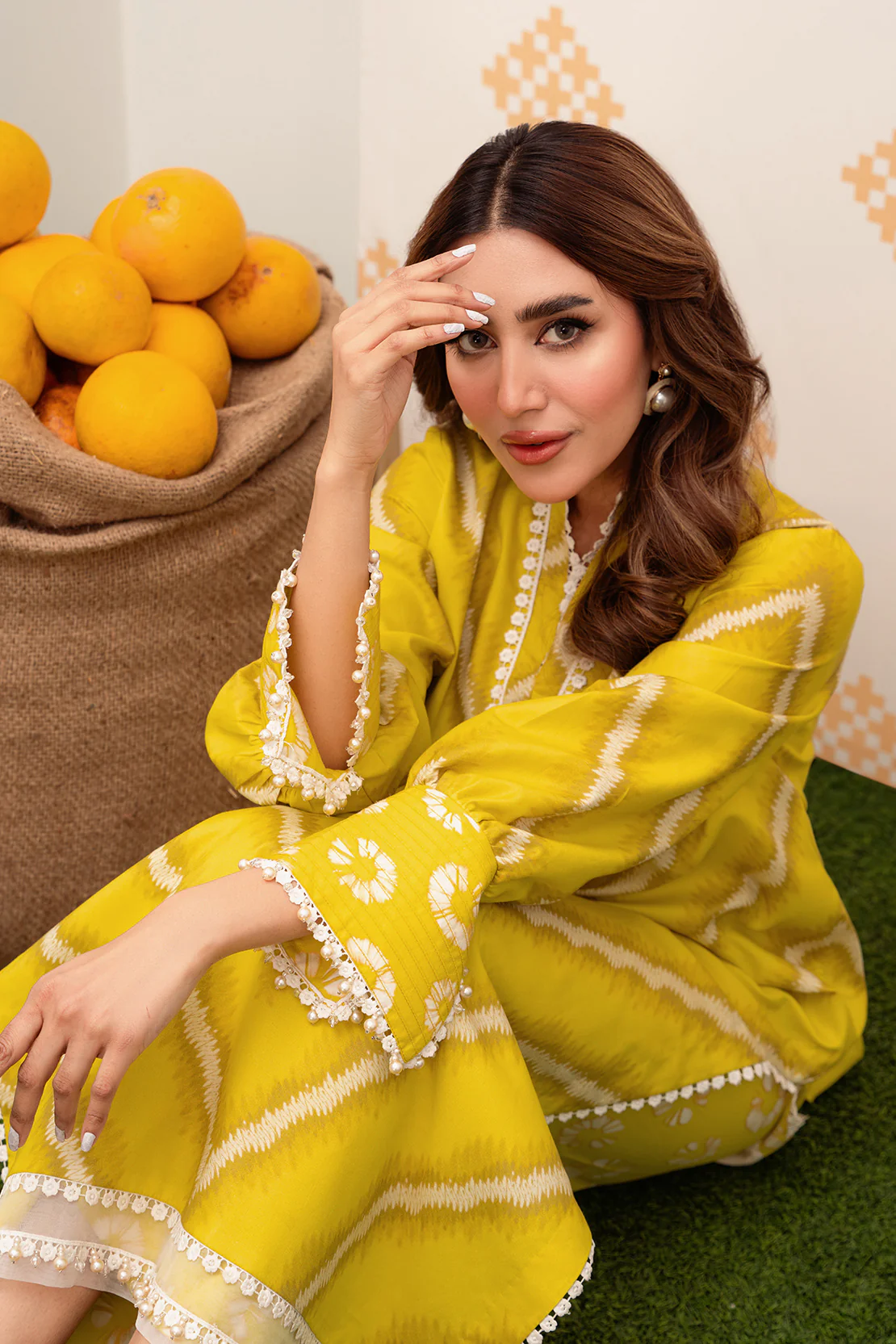 Printed - 2 Pc Lawn Suit - Image 2
