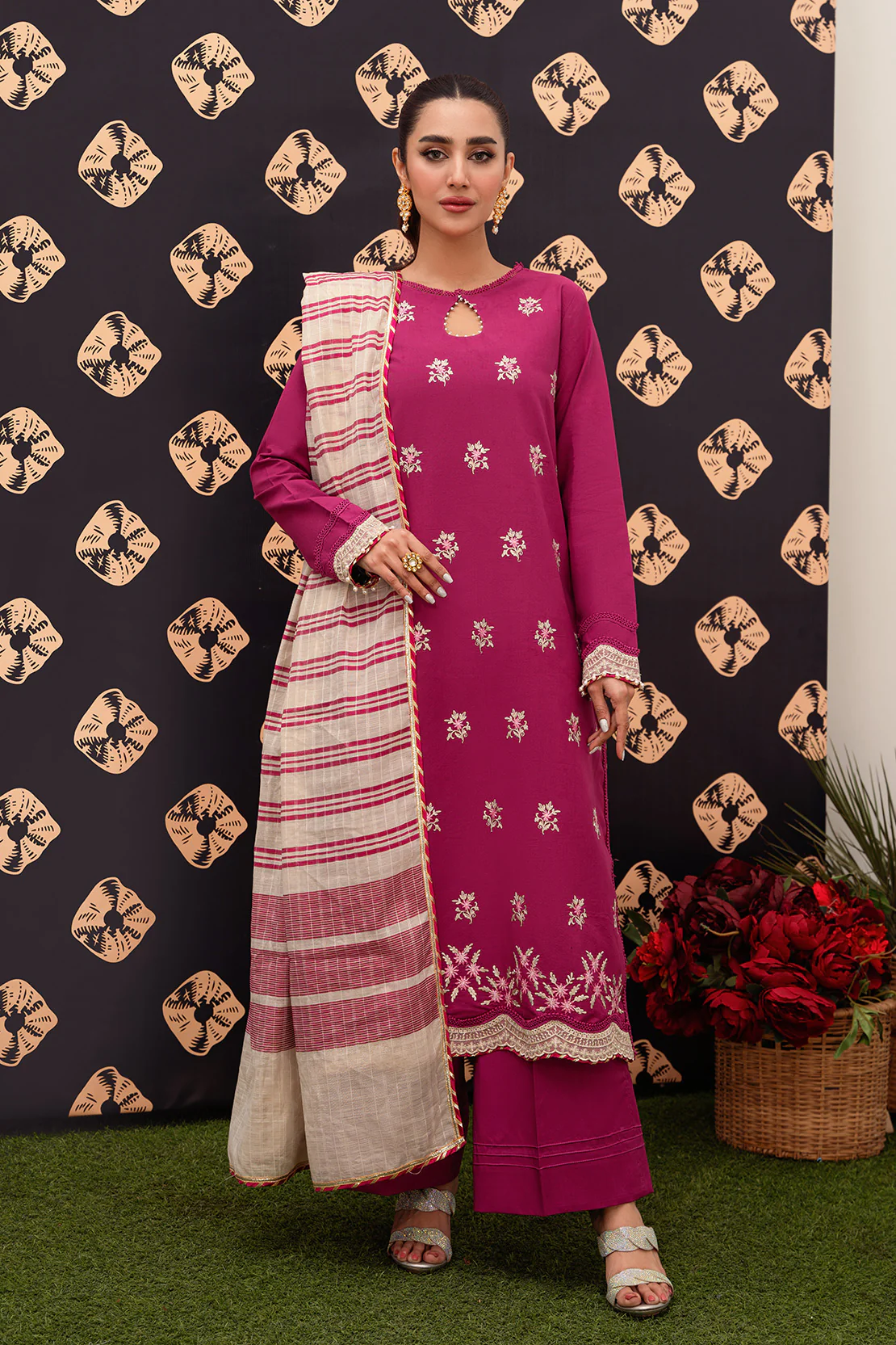 Dyed - 3 Pc Lawn Suit