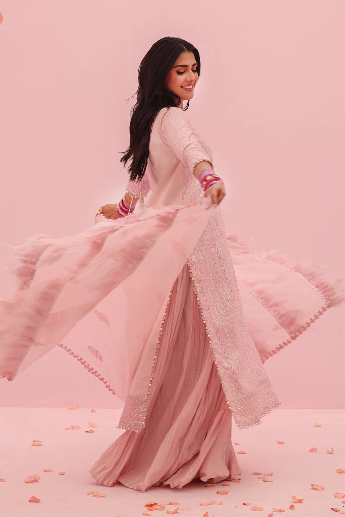 Premium - 3 Pc Lawn Suit - Image 4