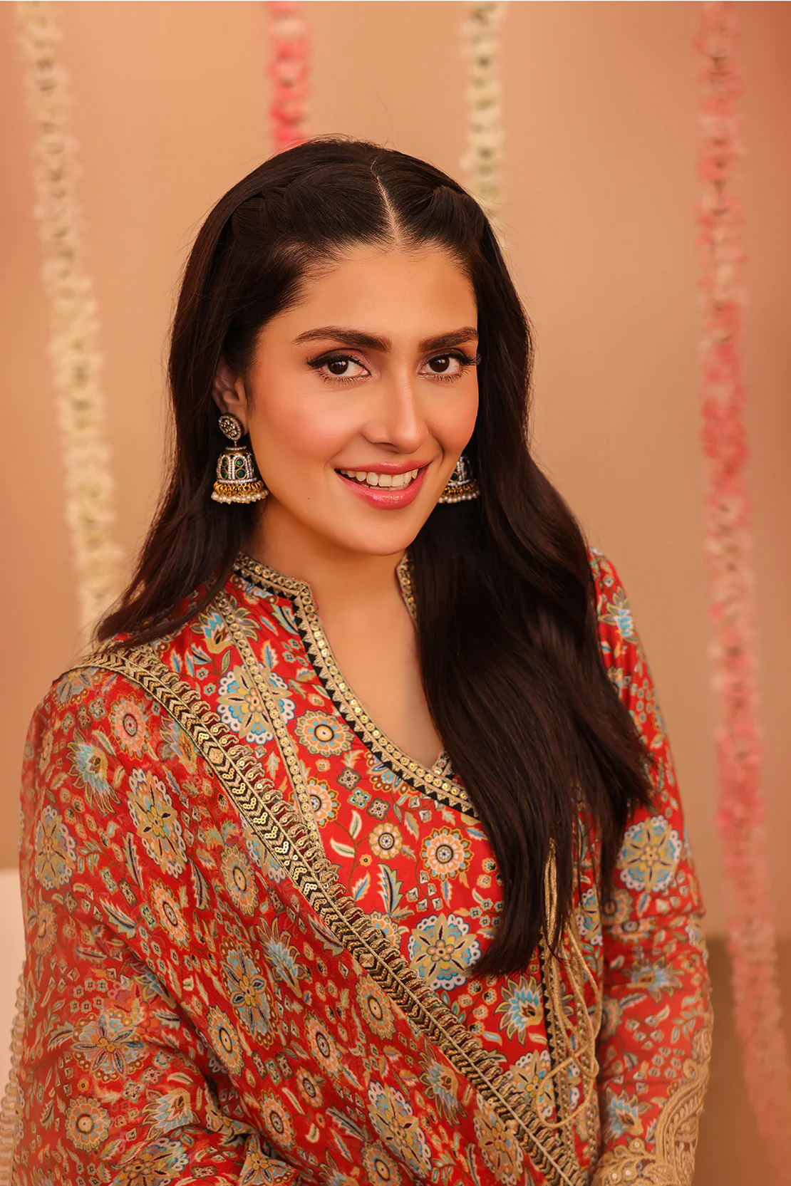 Premium - 3 Pc Lawn Suit - Image 3