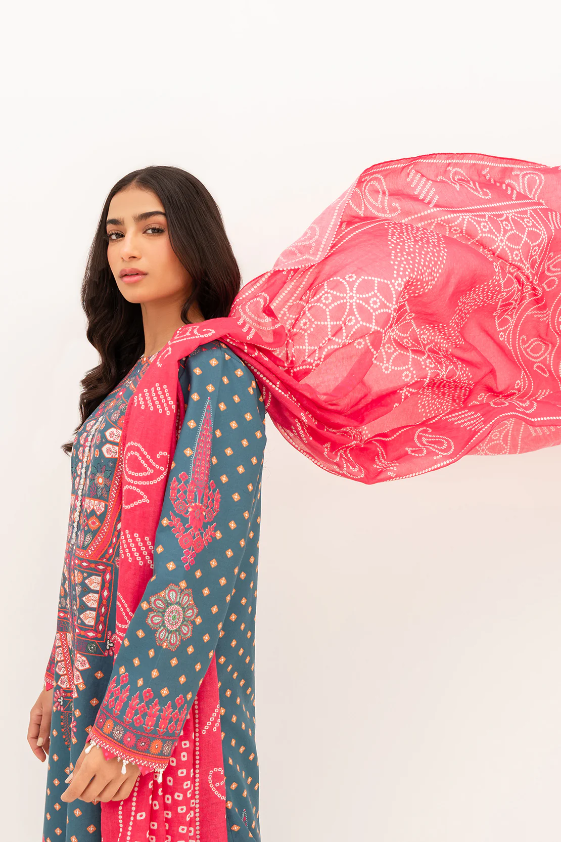 Printed - 3 Pc Lawn Suit - Image 5