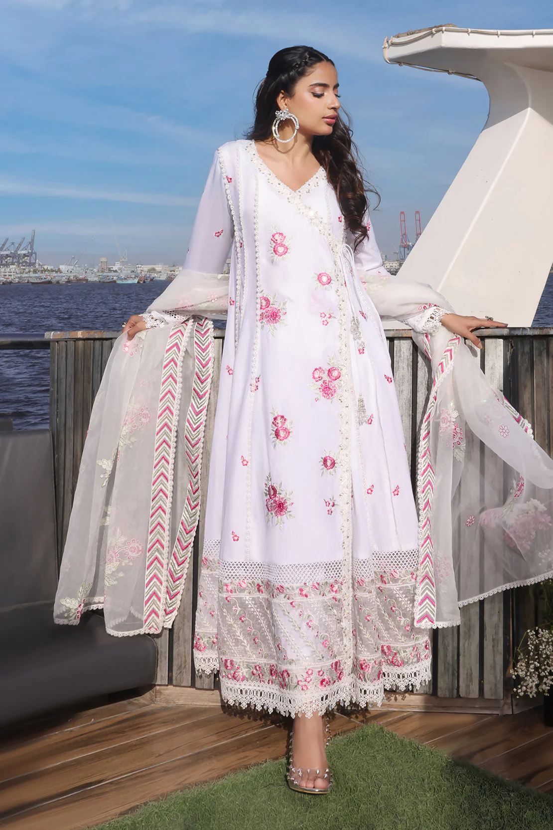 Premium - 3 Pc Lawn Suit (Pearl) - Image 4