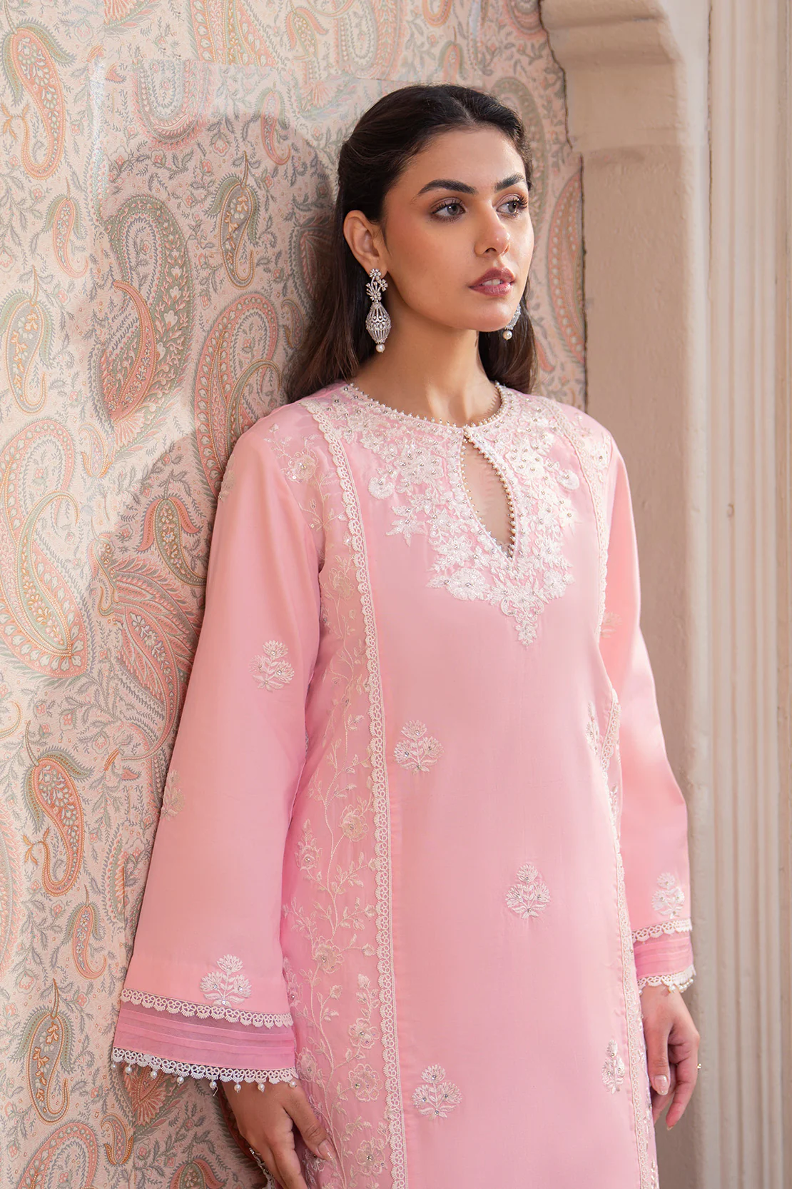 Embroidered - 2 Pc Lawn Suit - Image 4
