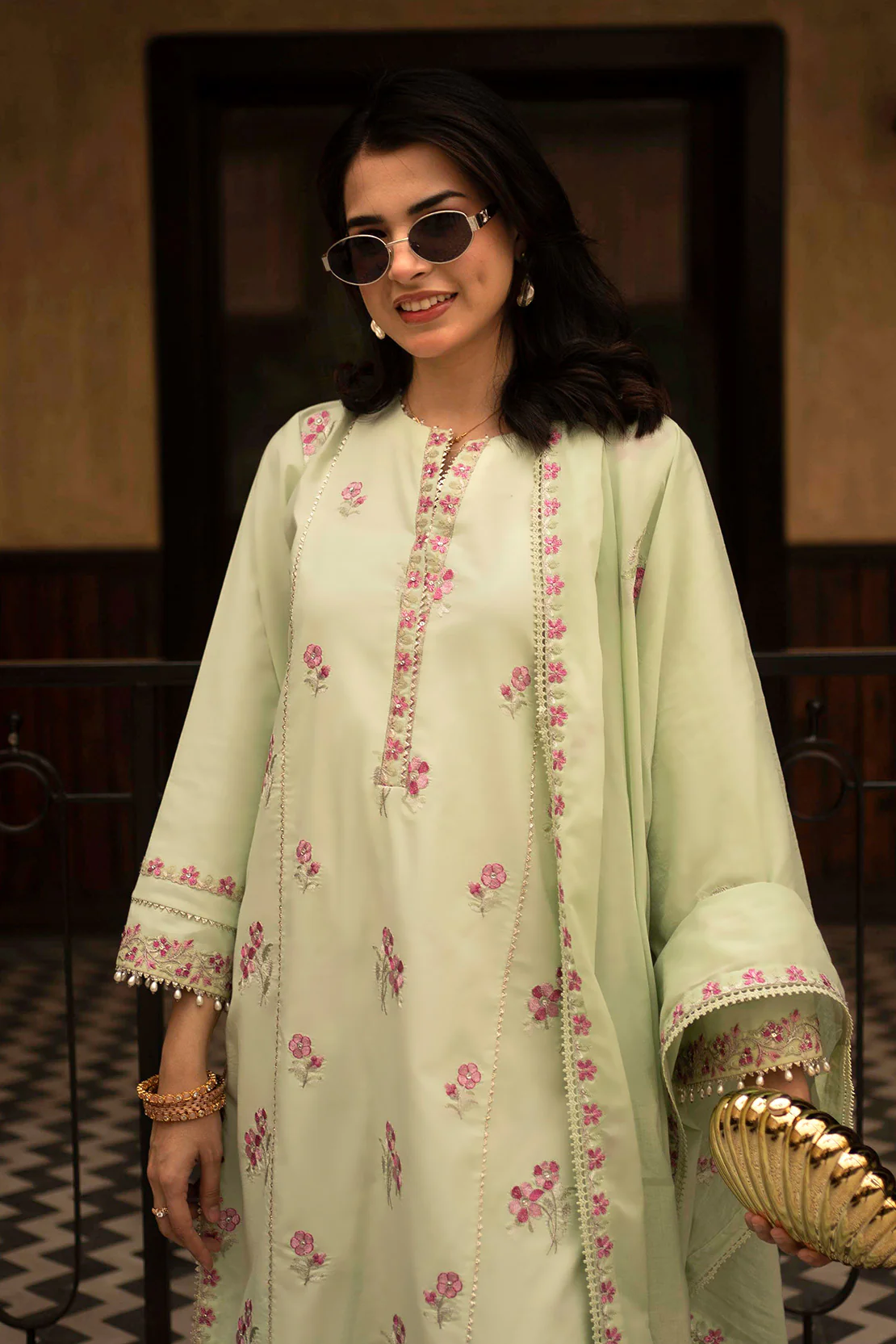 Embroidered - 3 Pc Lawn Suit (Lawn Dupatta) - Image 4