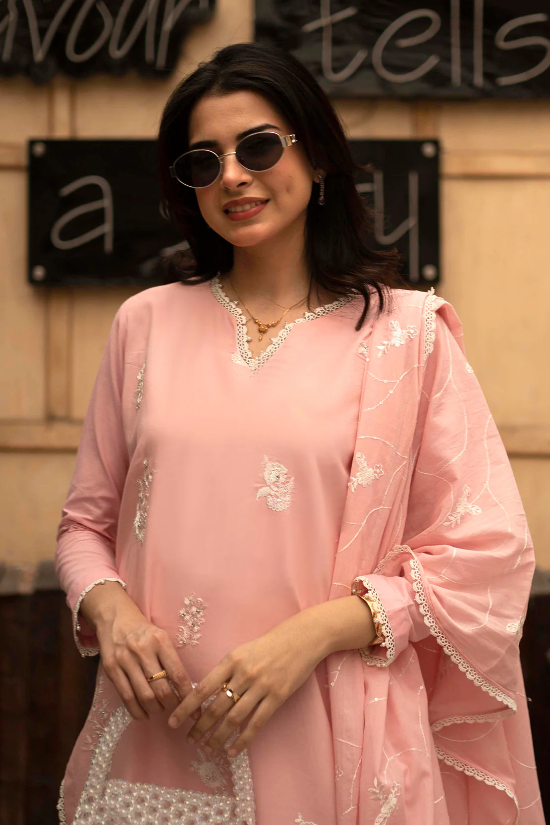 Embroidered - 3 Pc Lawn Suit (Lawn Dupatta) - Image 5
