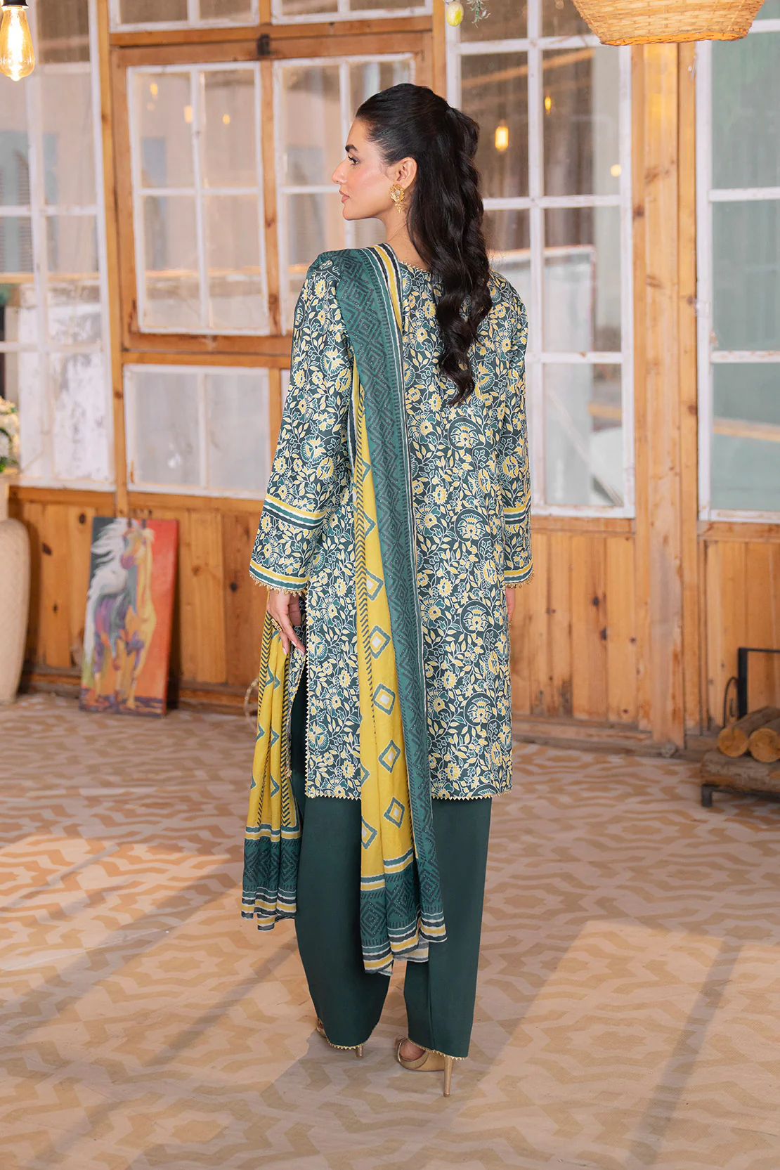 Printed - 2 Pc Lawn Suit (Lawn Dupatta) - Image 5
