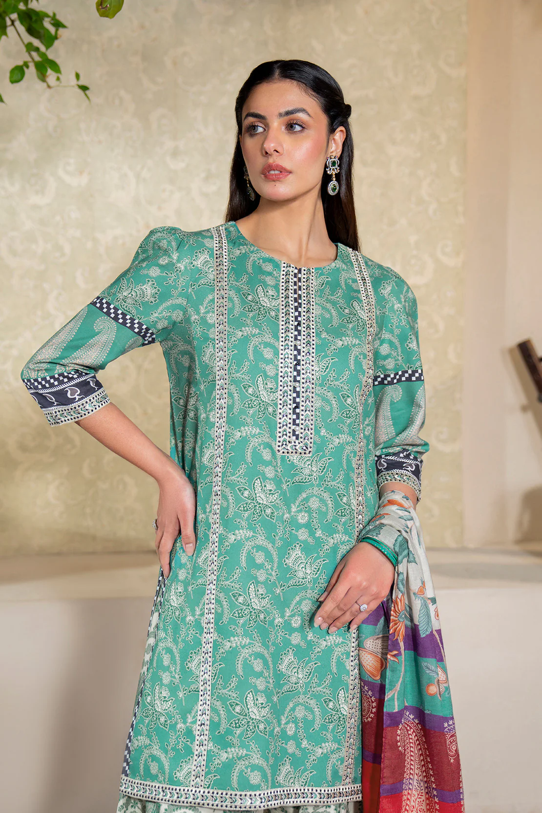 Embroidered - 3 Pc Lawn Suit (Lawn Dupatta) - Image 4