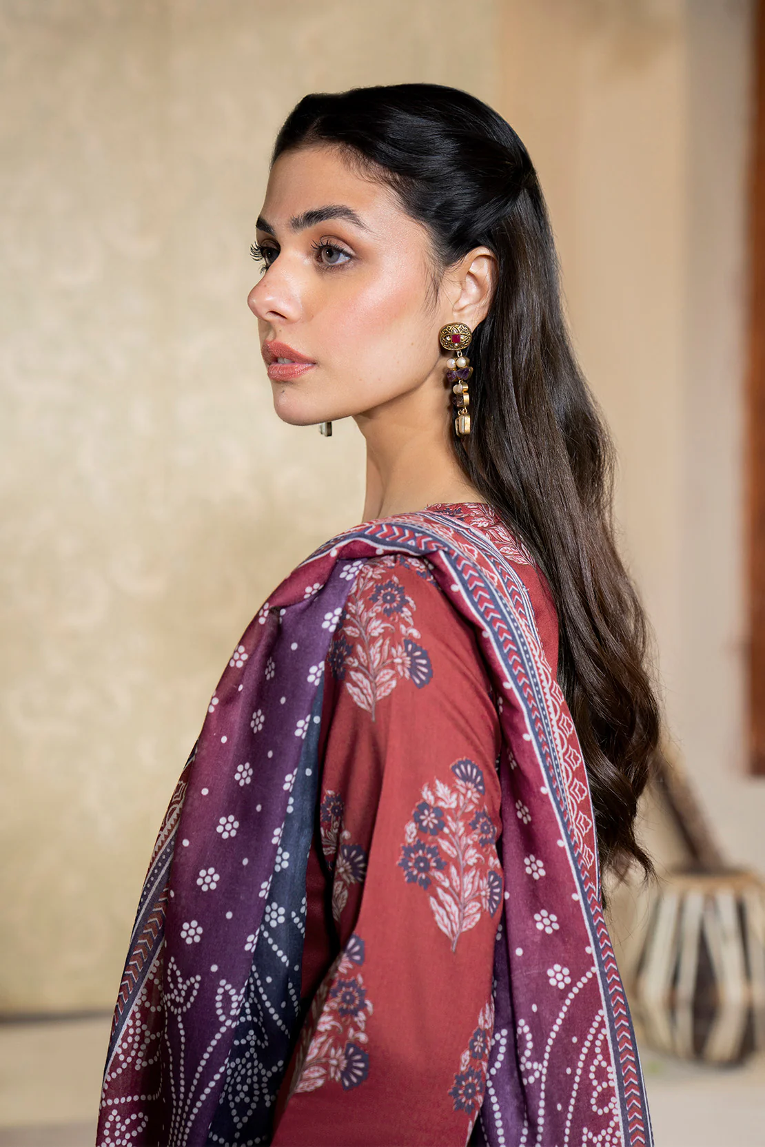 Embroidered - 3 Pc Lawn Suit (Lawn Dupatta) - Image 4