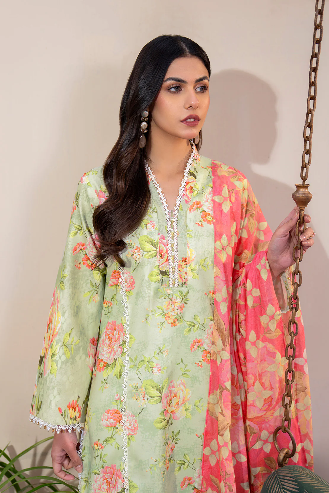 Printed - 3 Pc Lawn Suit (Lawn Dupatta) - Image 4