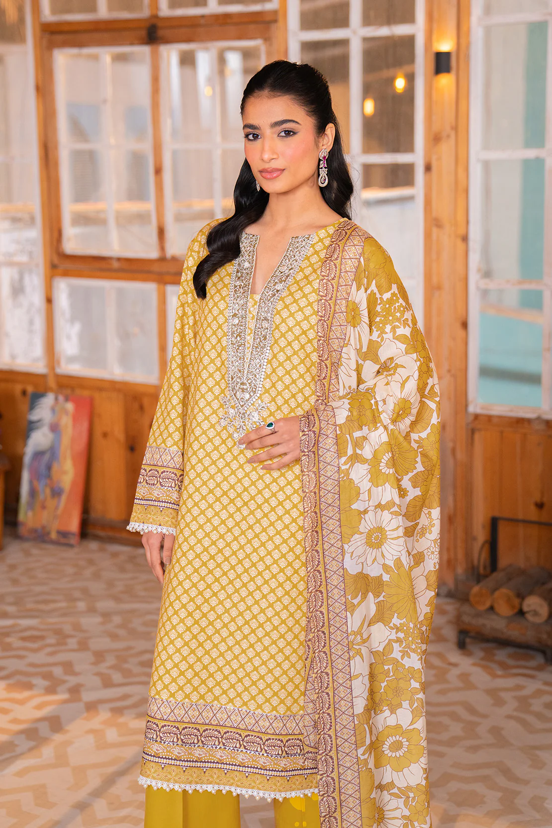 Embroidered - 3 Pc Lawn Suit (Lawn Dupatta) - Image 2