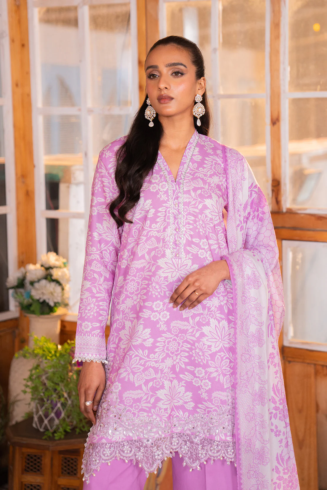 Embroidered - 3 Pc Lawn Suit (Lawn Dupatta) - Image 4