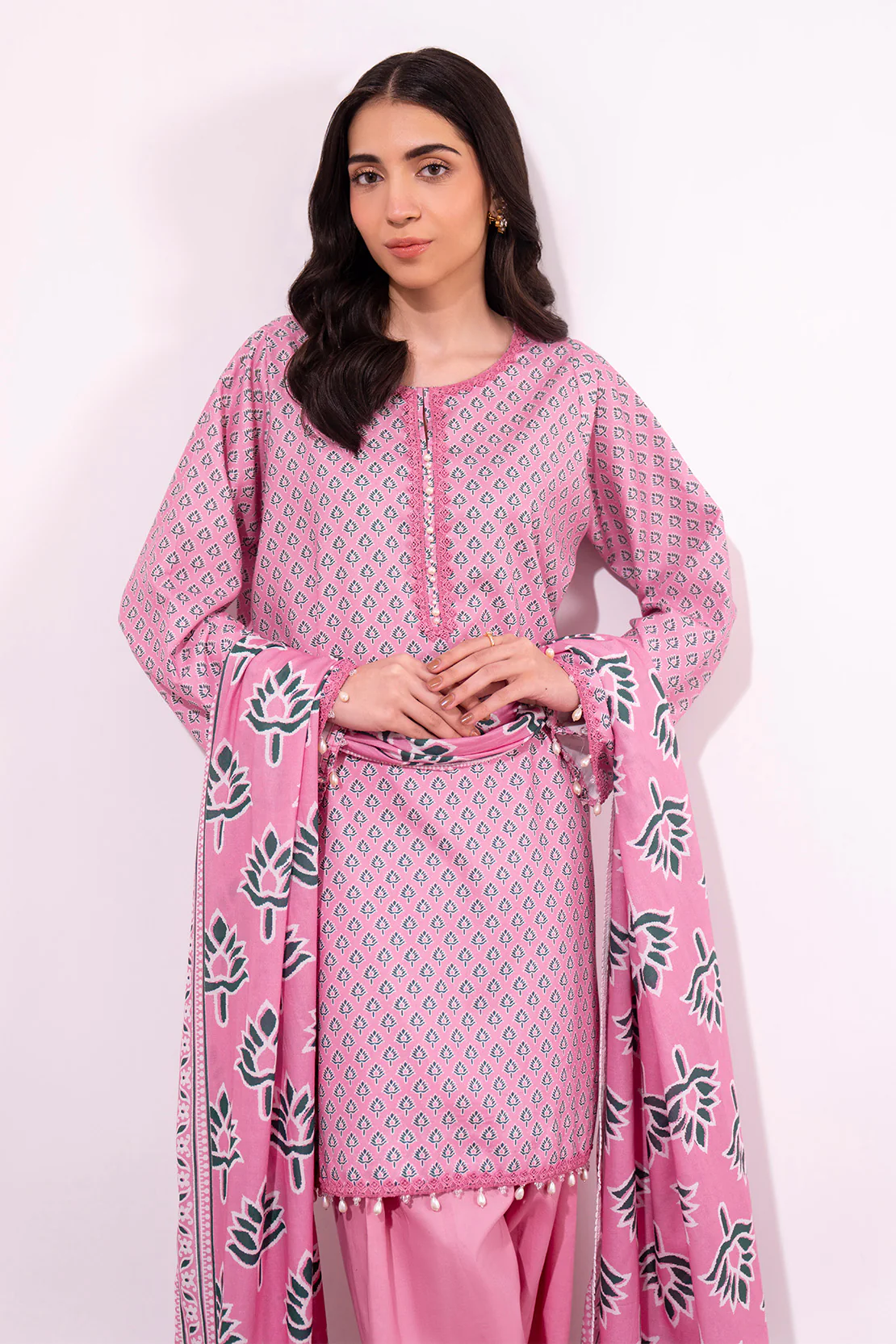 Printed - 3 Pc Lawn Suit - Image 3