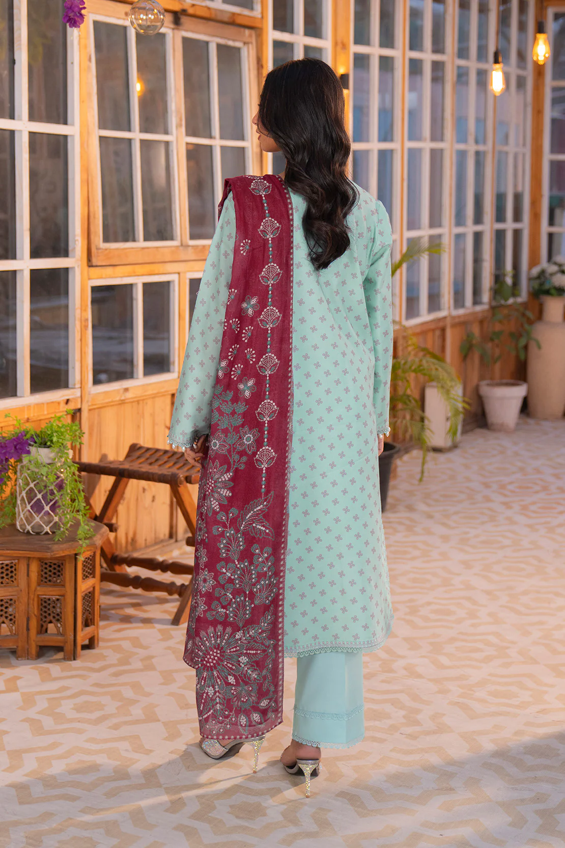 Printed - 3 Pc Lawn Suit (Lawn Dupatta) - Image 5