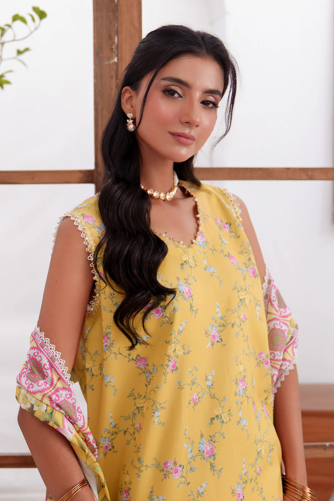 Printed - 3 Pc Lawn Suit (Lawn Dupatta) - Image 3