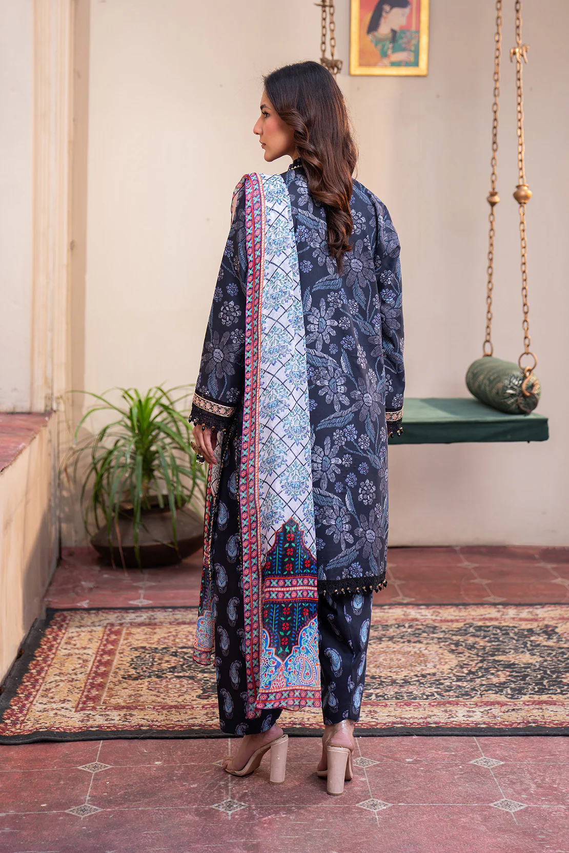 Printed - 2 Pc Lawn Suit - Image 4