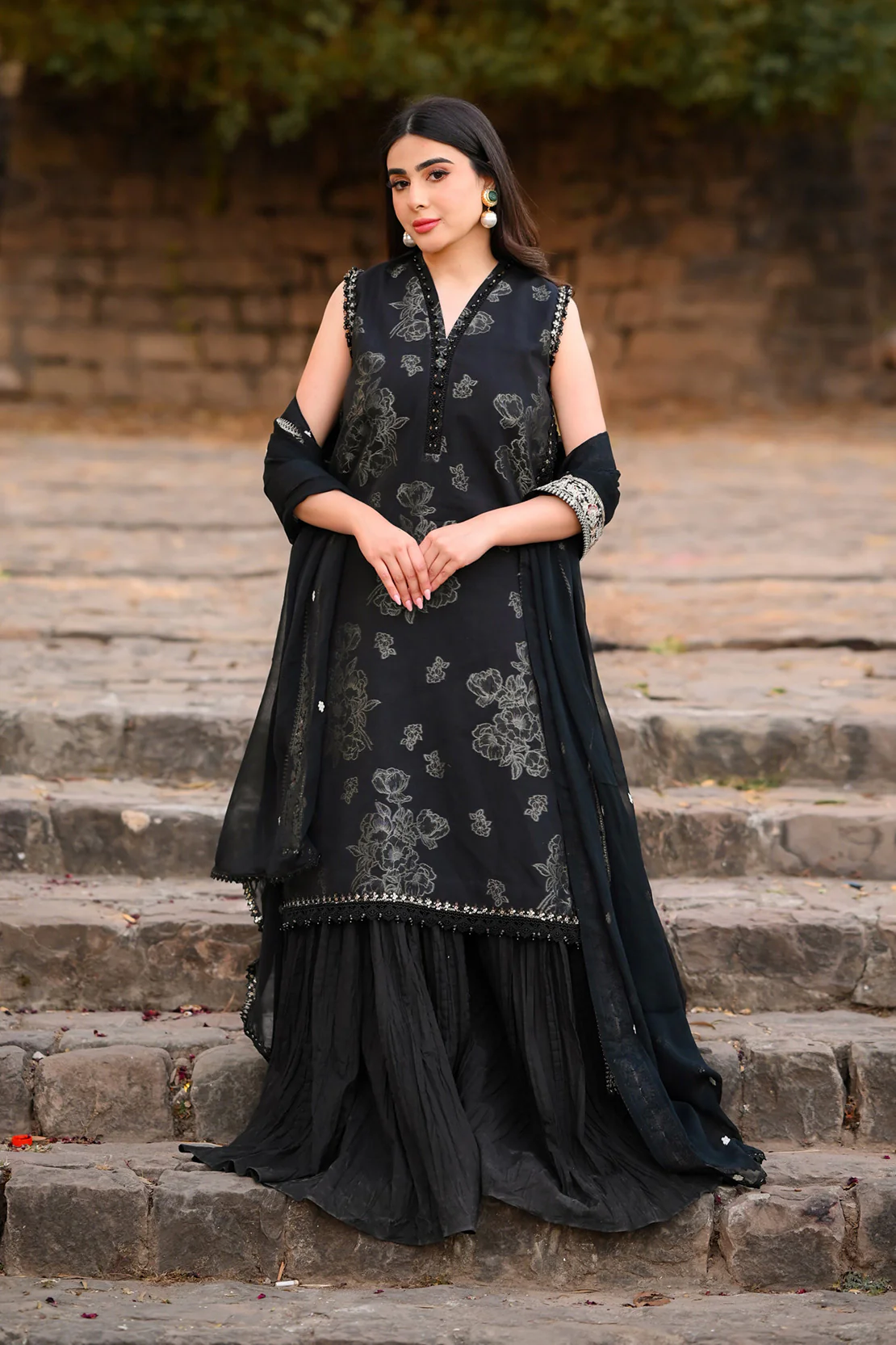 Jacquard - 2 Pc Suit - Image 3
