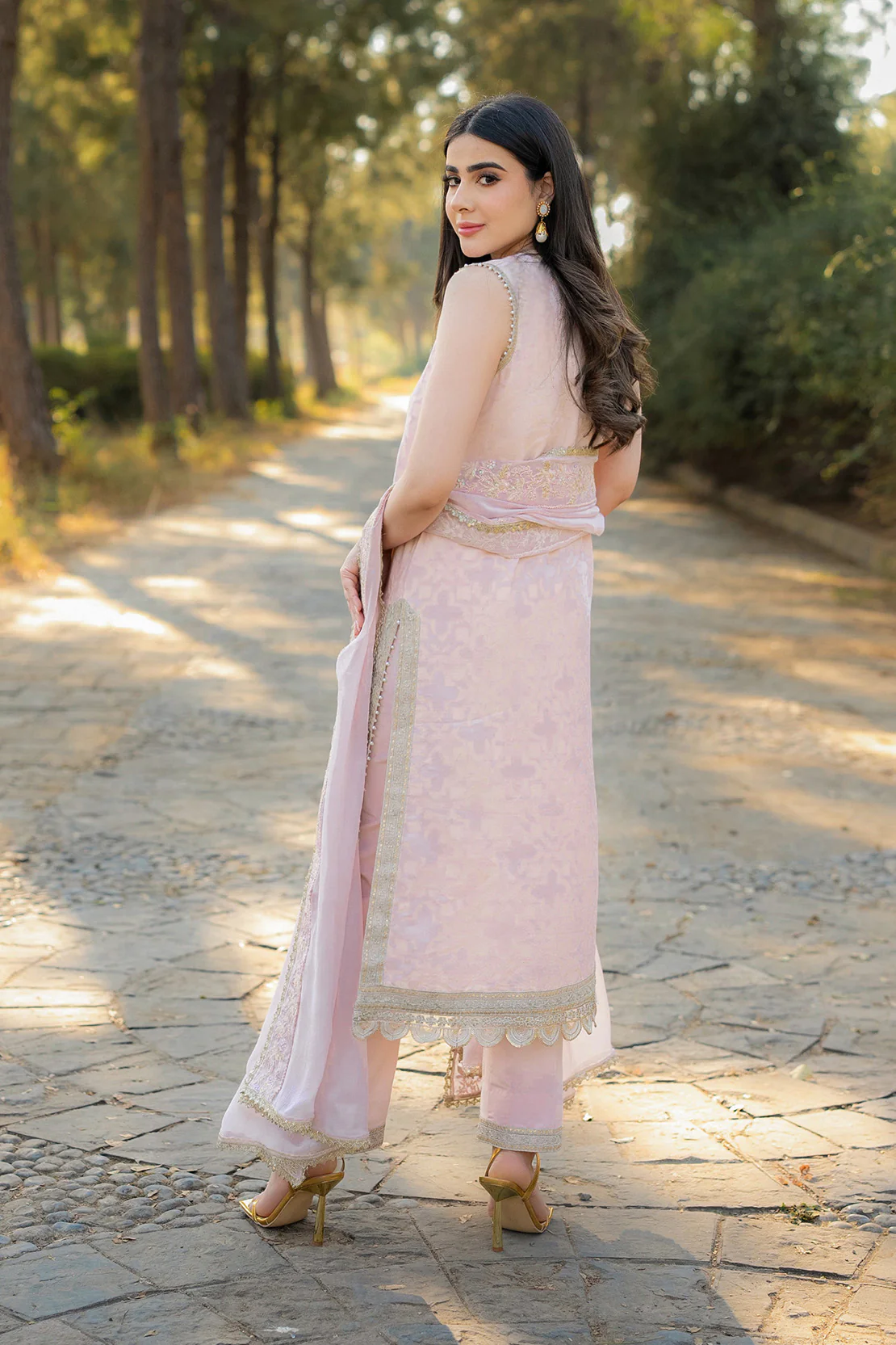 Jacquard - 3 Pc Suit - Image 3