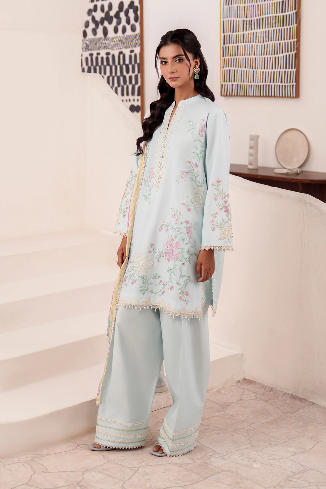 Embroidered - 2 Pc Lawn Suit (Lawn Dupatta) - Image 3