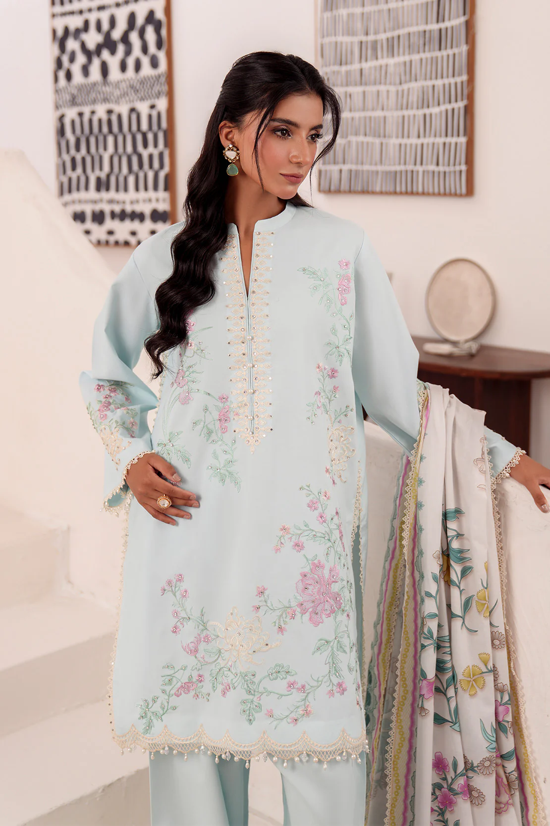 Embroidered - 2 Pc Lawn Suit (Lawn Dupatta) - Image 4