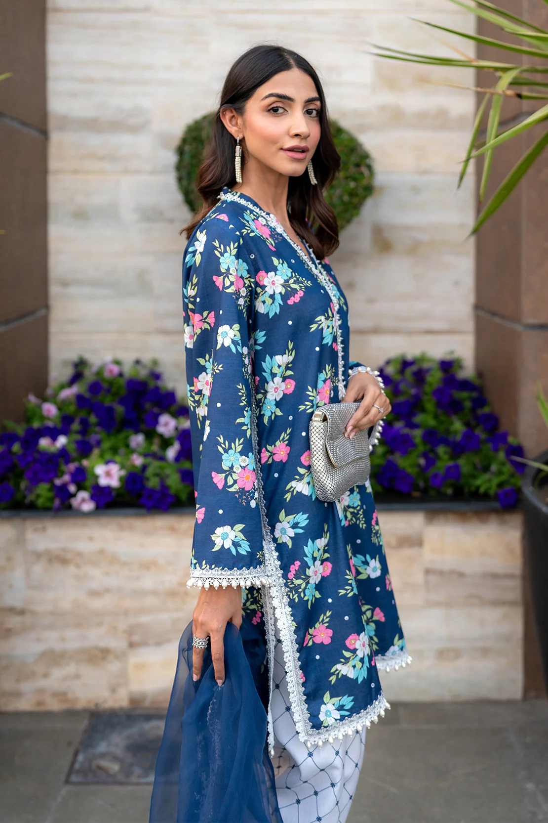 Printed - 2 Pc Lawn Suit - Image 4