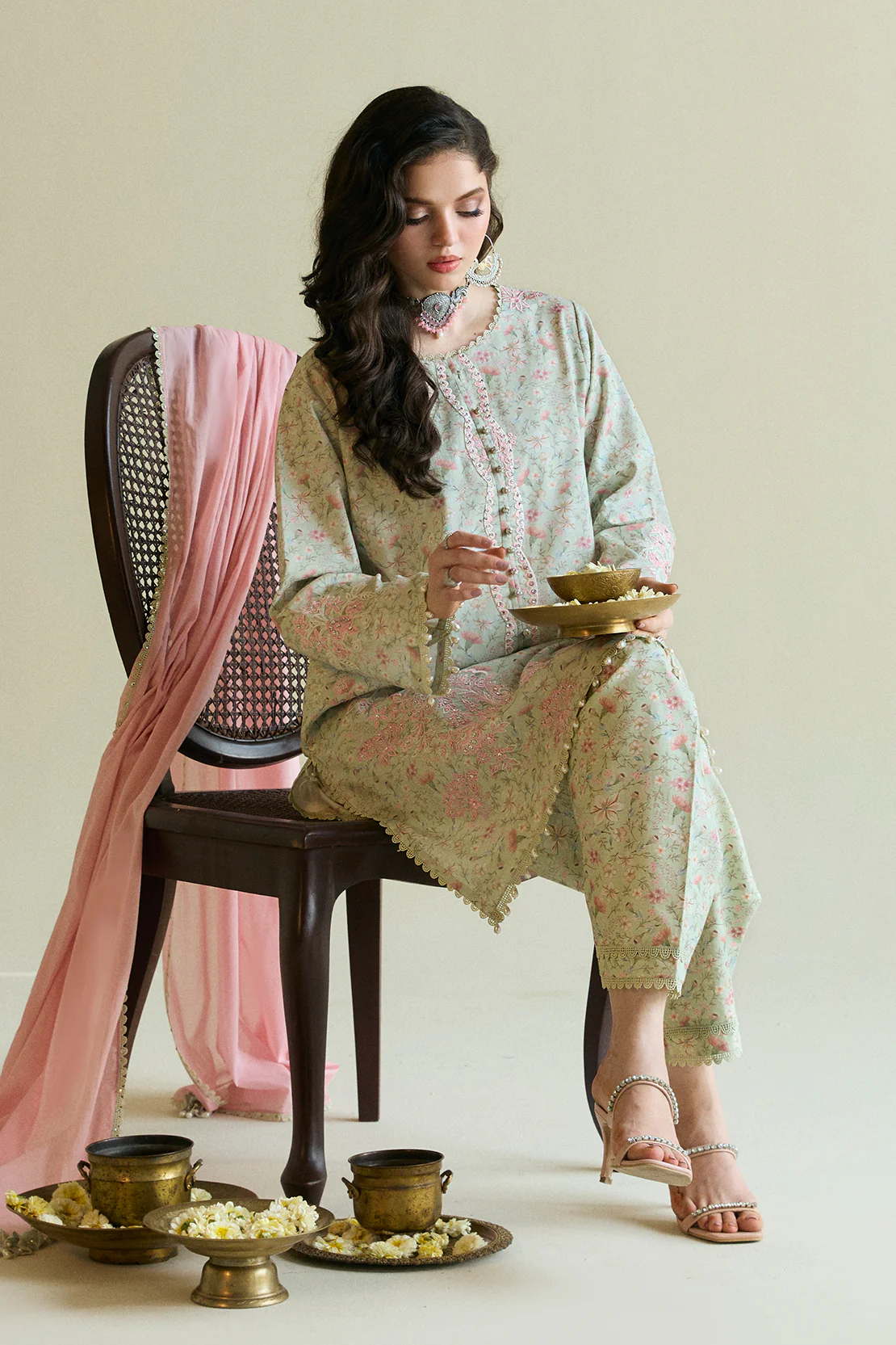 Printed Embroidered - Chikankari 3 Pc Lawn Suit (Dyed Lawn Dupatta) - Image 5
