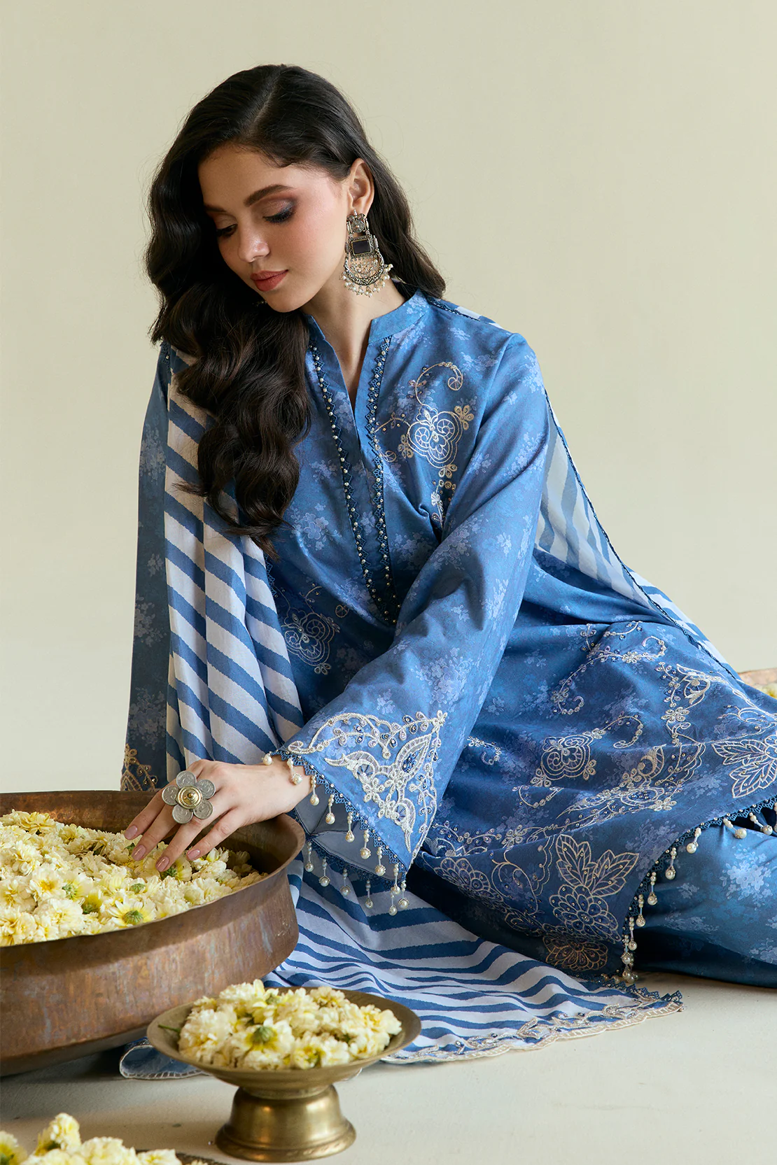 Printed Embroidered - Chikankari 3 Pc Lawn Suit (Printed Lawn Dupatta) - Image 5