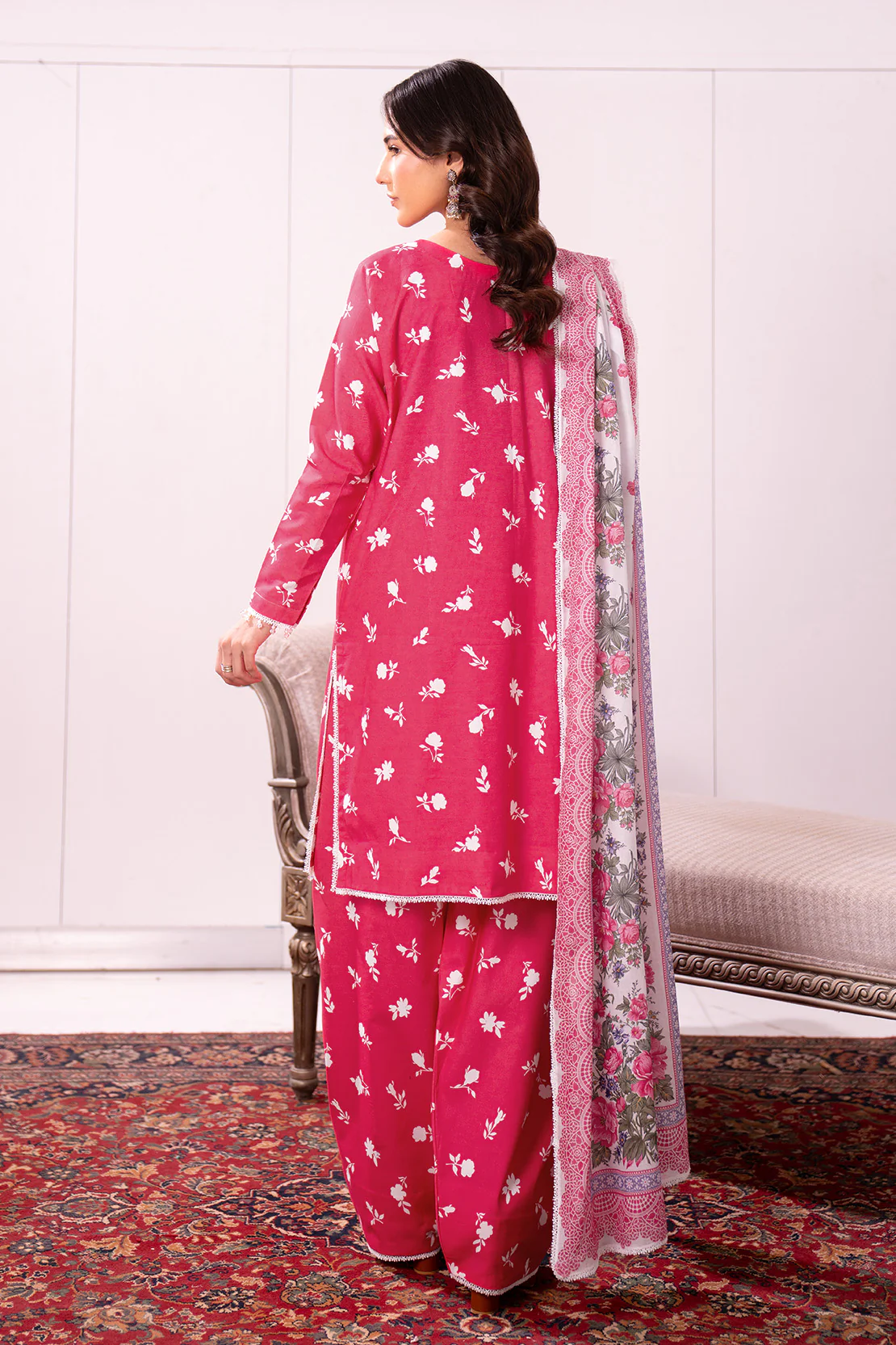 Printed - 3 Pc Lawn Suit (Lawn Dupatta) - Image 6
