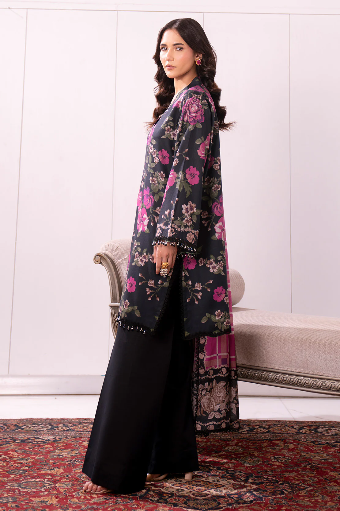 Printed - 2 Pc Lawn Suit (Lawn Dupatta) - Image 3