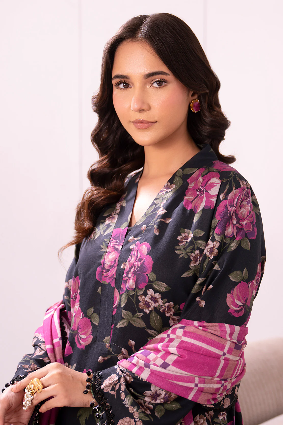 Printed - 2 Pc Lawn Suit (Lawn Dupatta) - Image 4
