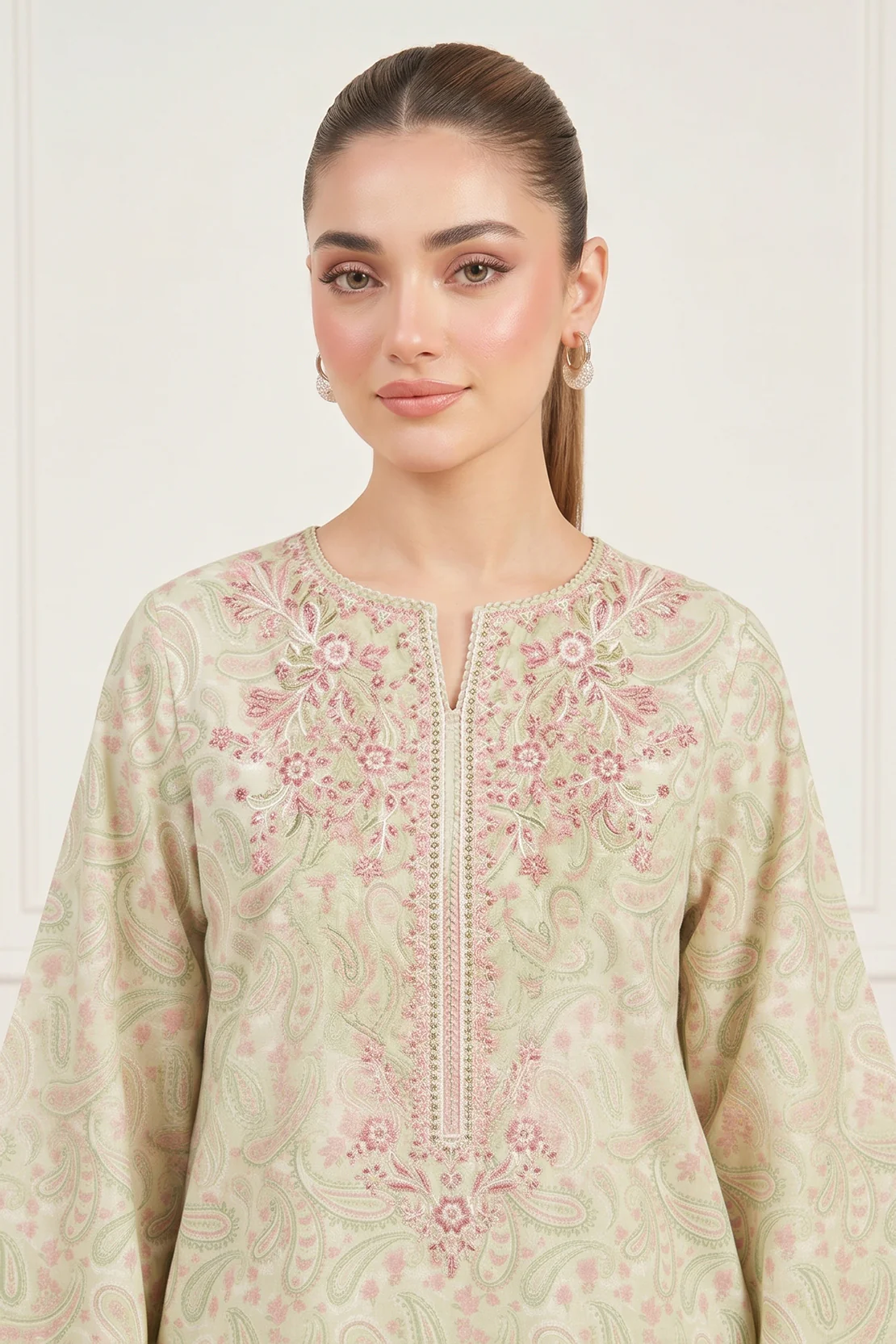 Embroidered - 2 Pc Lawn Suit - Image 3