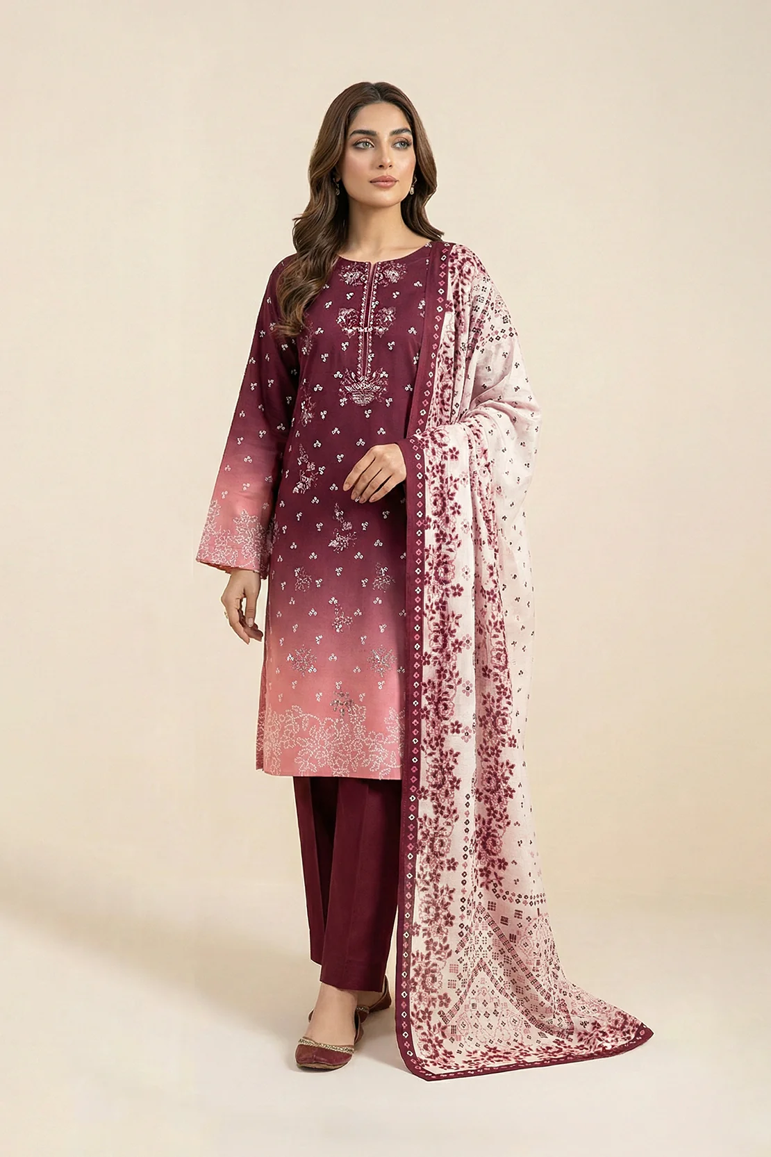 Embroidered - 3 Pc Lawn Suit - Image 4