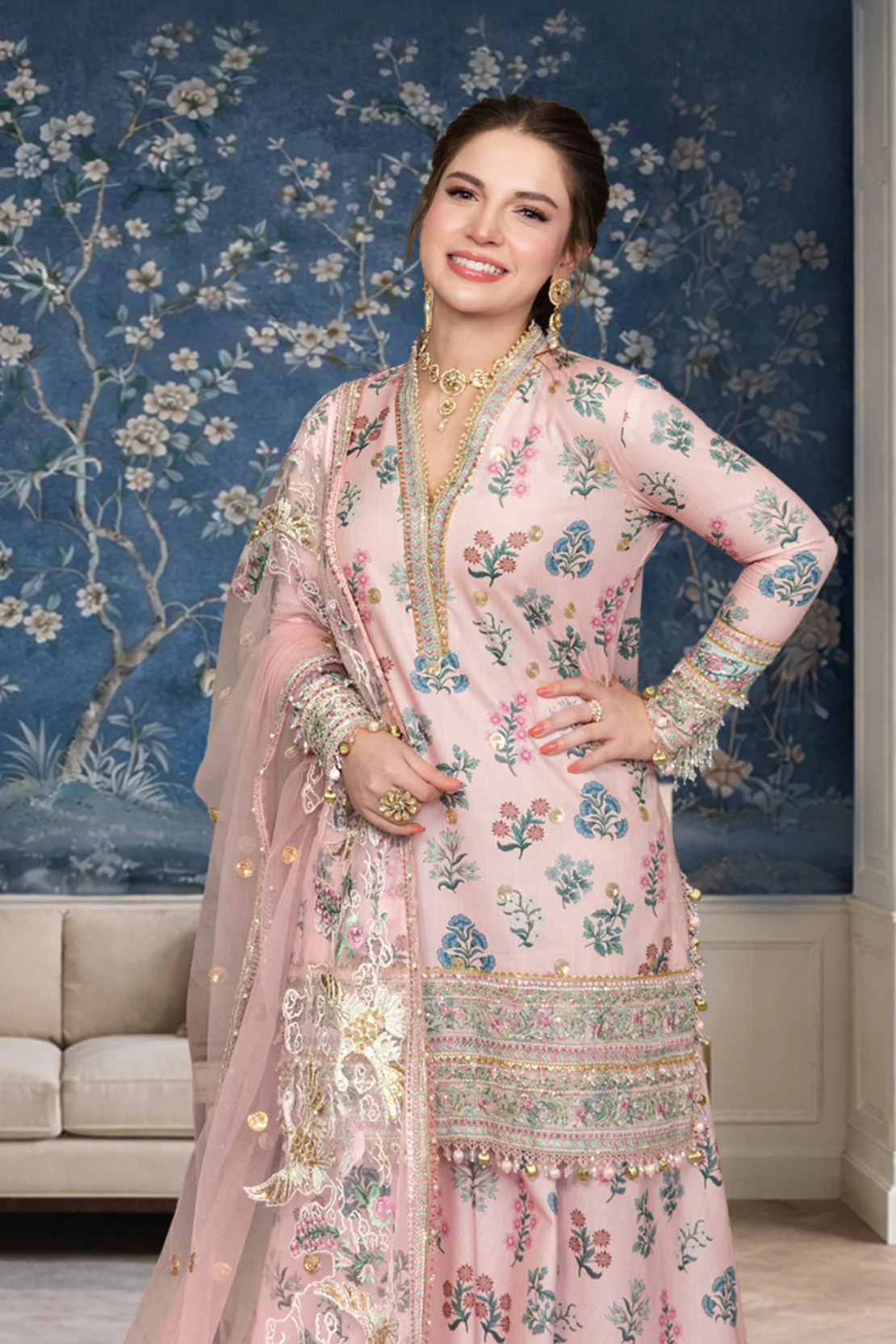 3Pc Premium Lawn Suit - Image 3