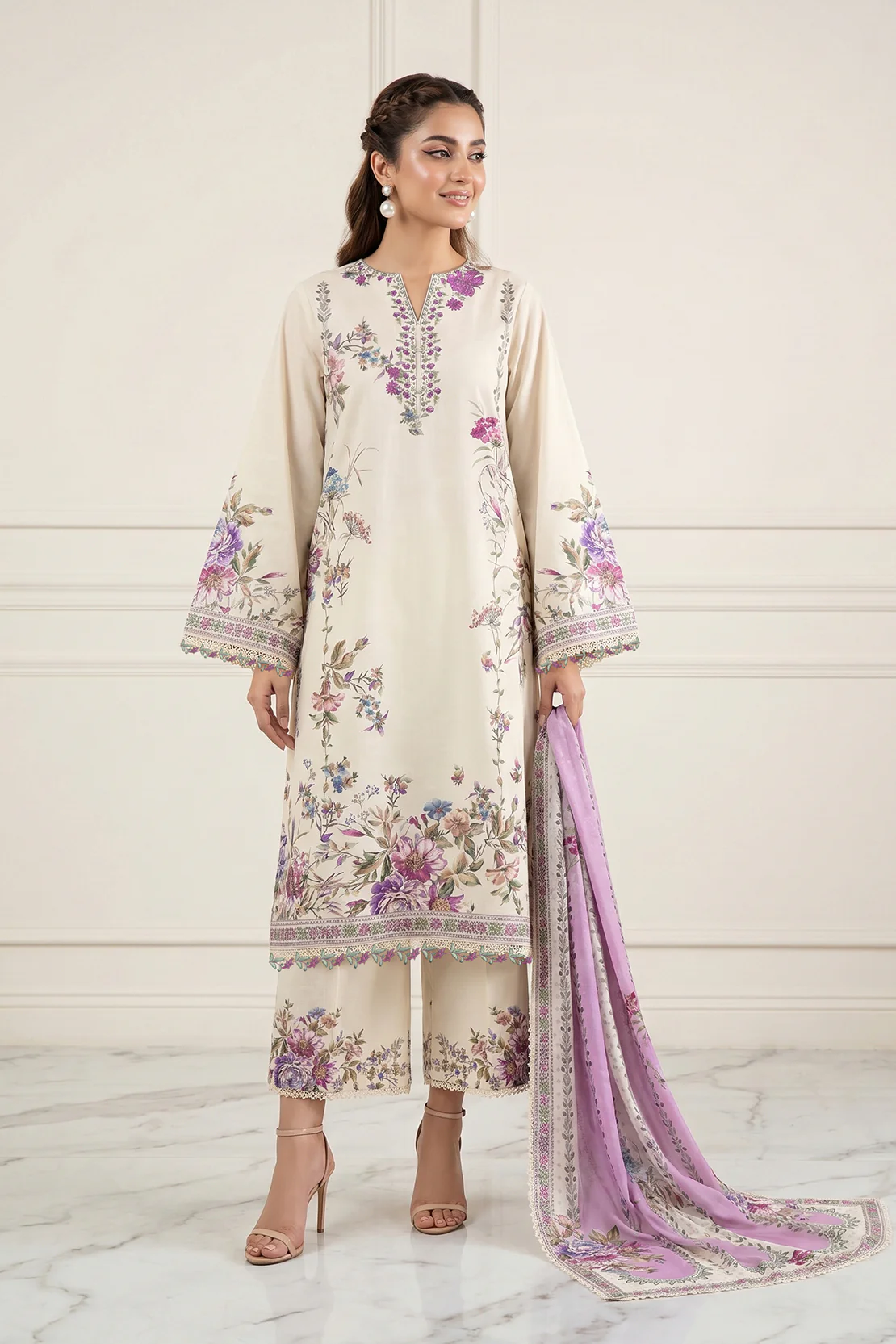 Embroidered - 3 Pc Lawn Suit