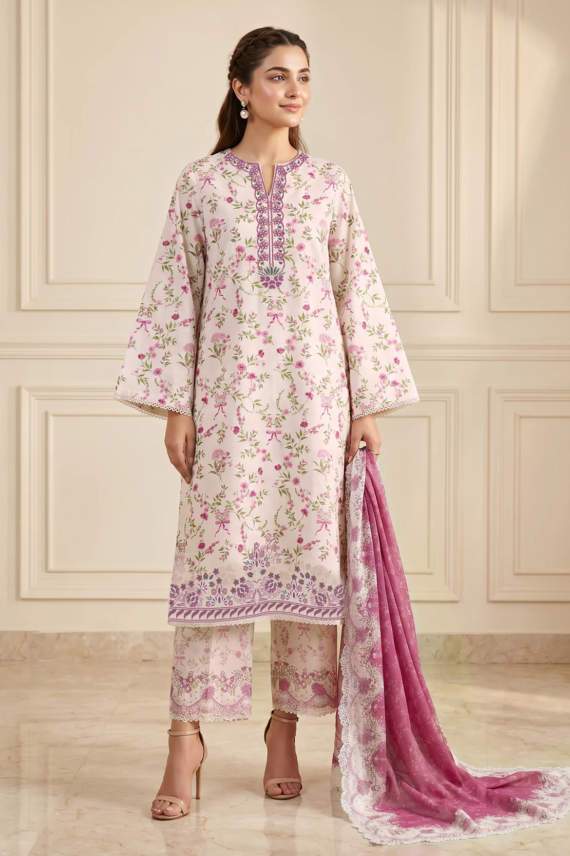 Embroidered - 3 Pc Lawn Suit