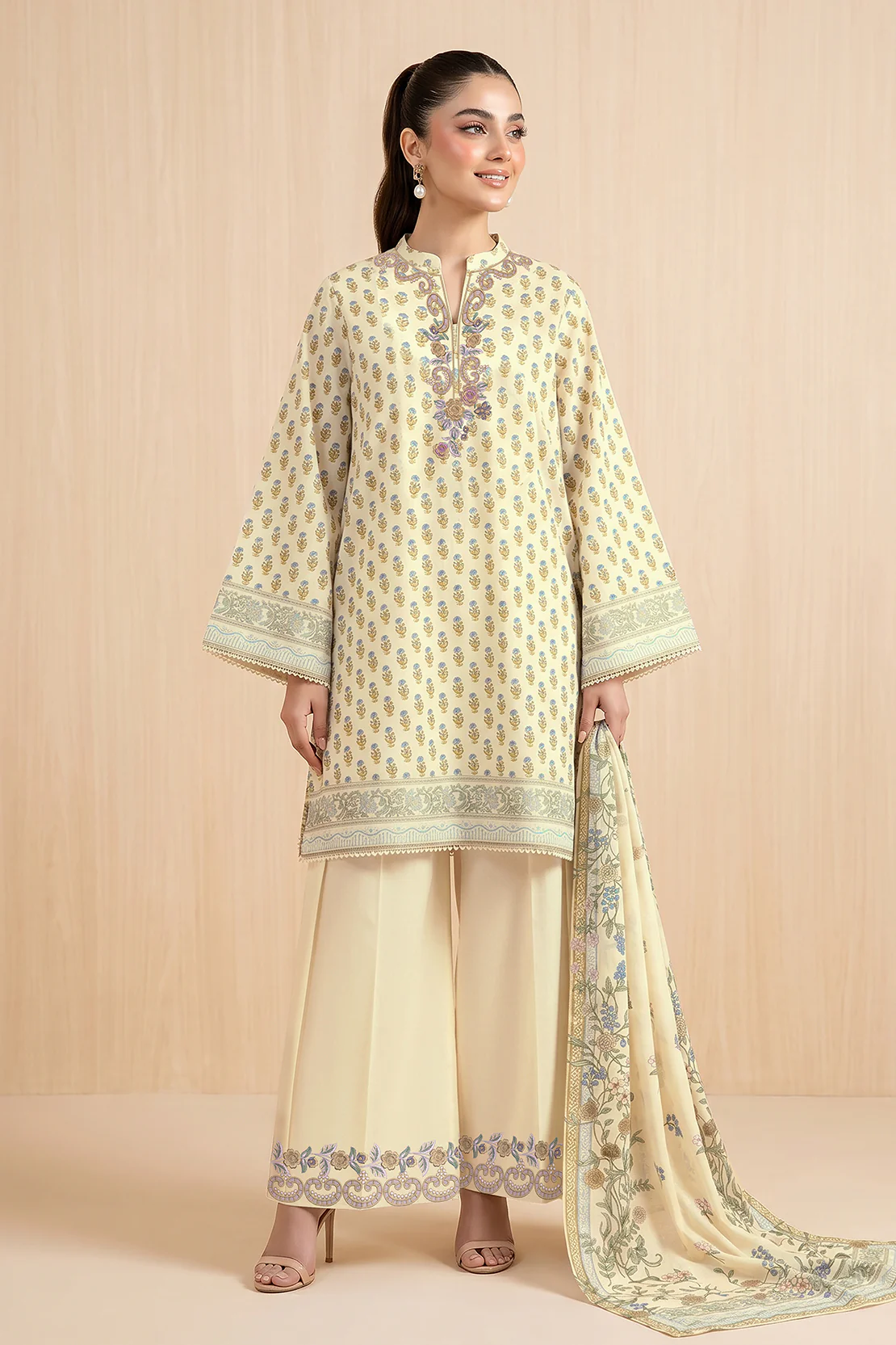 Embroidered - 3 Pc Lawn Suit